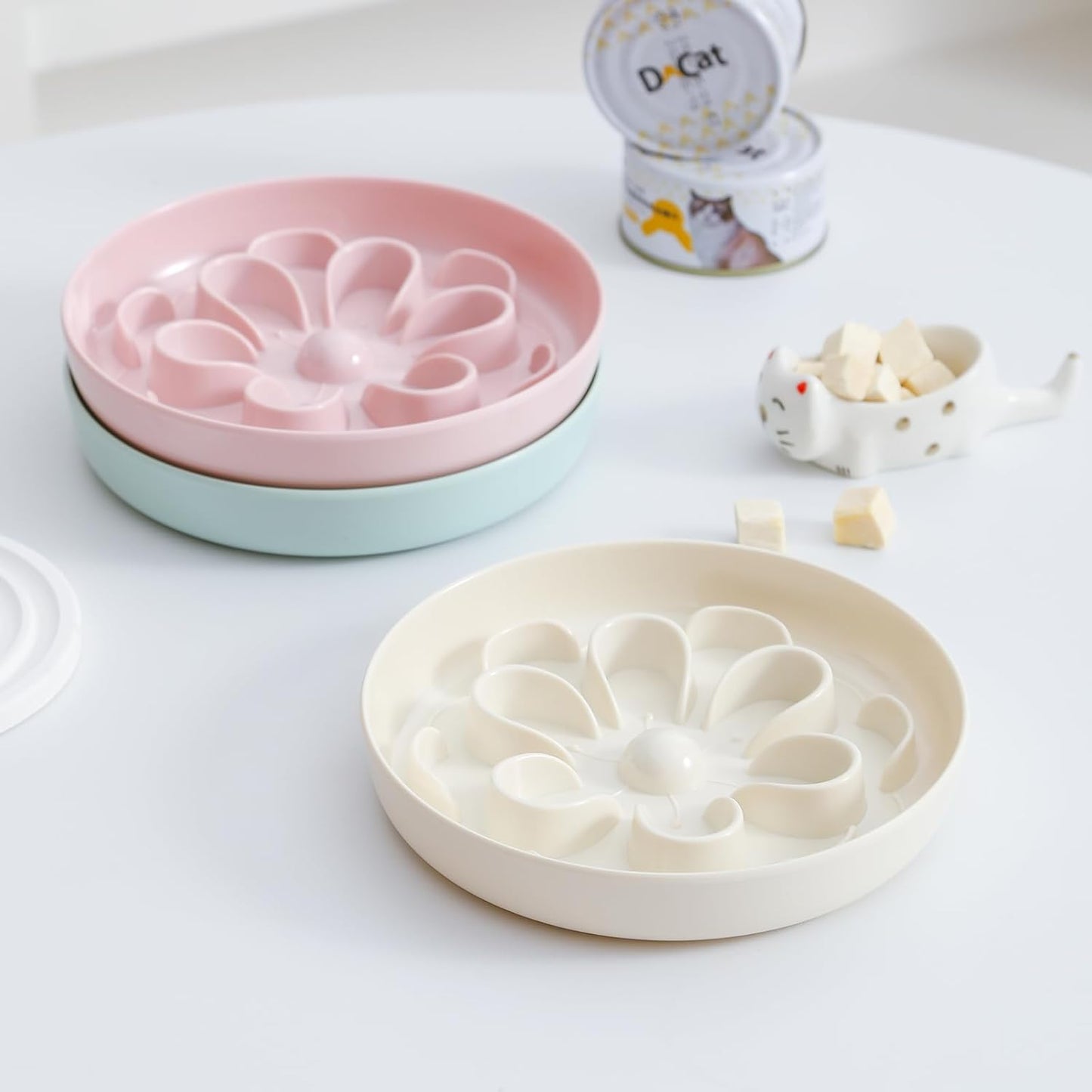 Melamine Slow Feeder Cat Bowl - Cute Blossom Maze Cat Dish - Fun Interactive Plate for Dry & Wet Food - Whisker Friendly - Dishwasher Safe - 6.3''W x 1.1''H