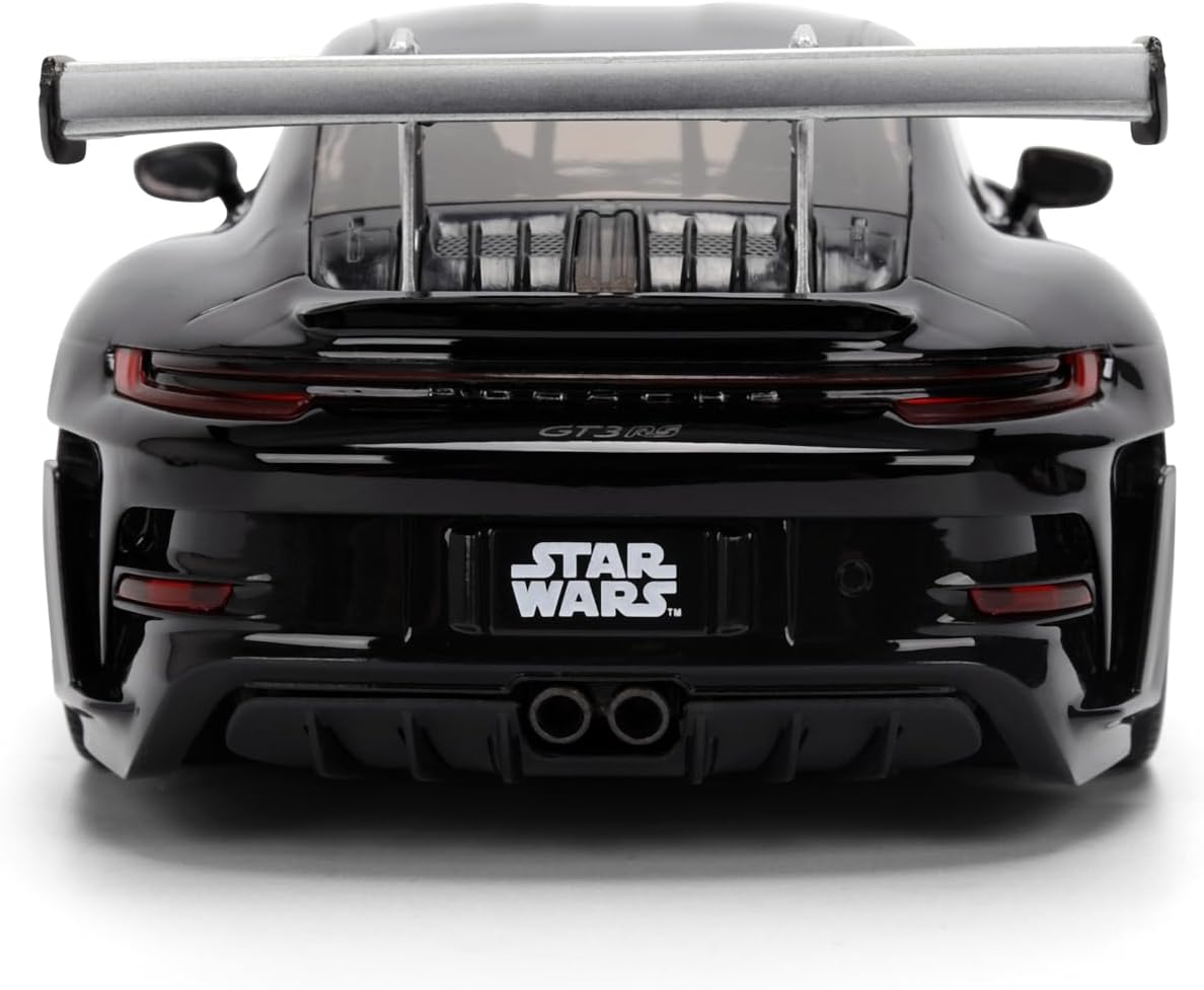 Jada Star Wars Darth Vader 1970 Dodge Charger R/T Hollywood Rides Die-Cast Car with Figure 1:24 Scale