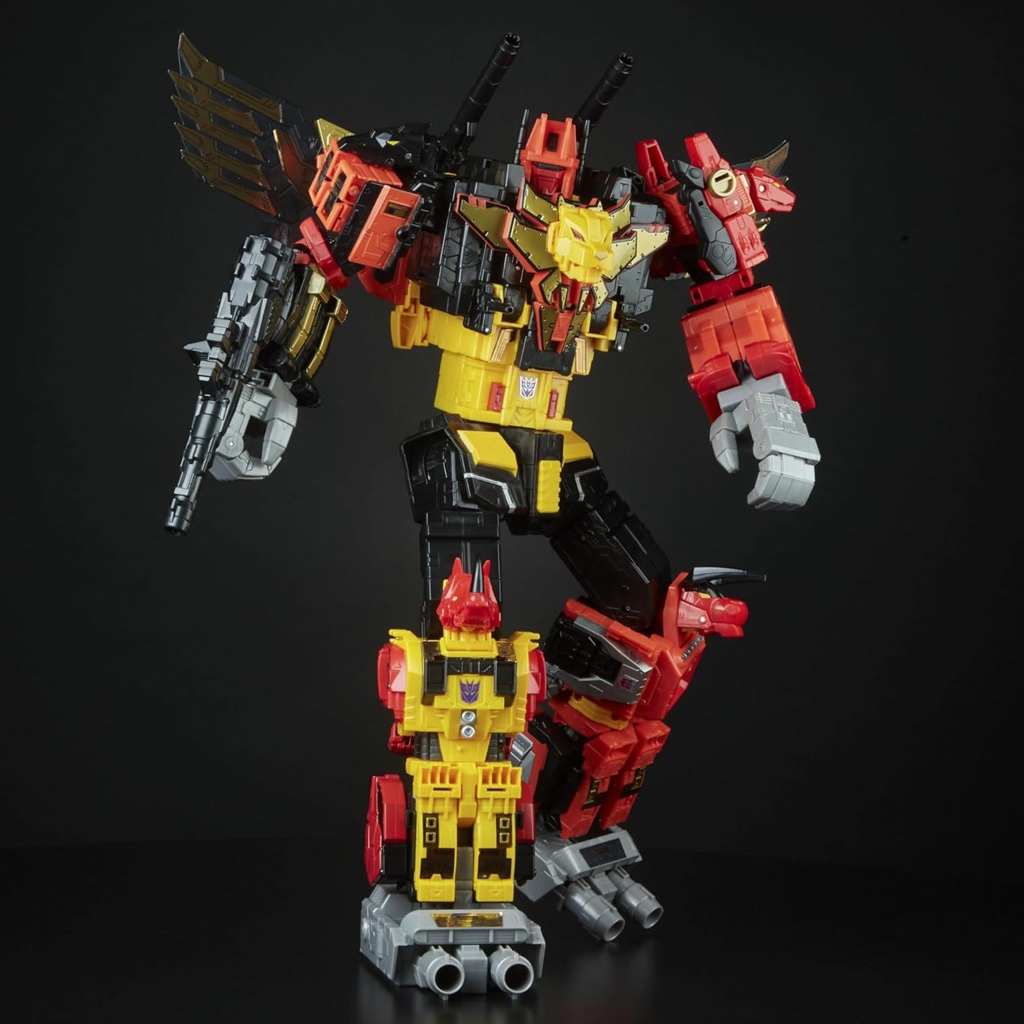 Transformers Power of The Primes Predaking, Collectible 18-Inch Titan Class Combiner with 5 Converting Predacon Figures, 15+