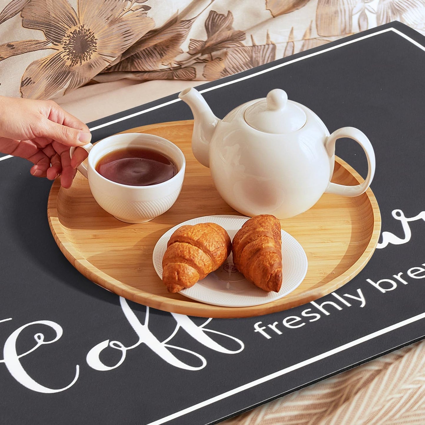 Findosom 12"x 20" Dish Drying Mat, Super Absorbent & Cuttable Coffee Mat, Hide Stain Bar Mat for Kitchen Counter, Coffee Bar Accessories, Black