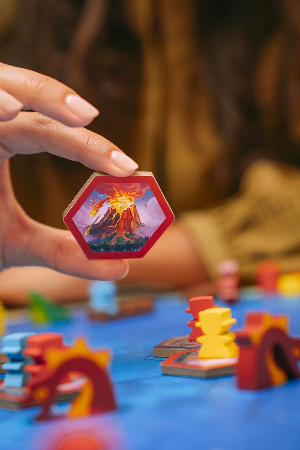 Asmodee Survive The Island Board Game (2024 Edition) - Thrilling Escape Adventure with New Monsters, Fun Strategy Game for Kids & Adults, Ages 8+, 2-5 Players, 45 Minute Playtime