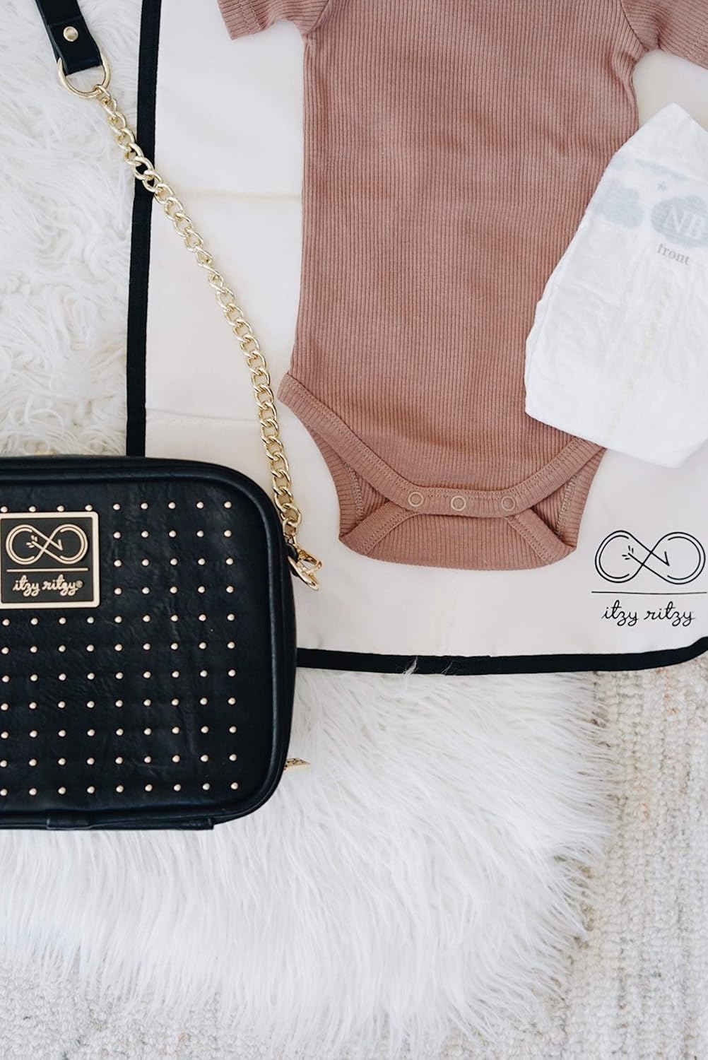 Chelsea + Cole for Itzy Ritzy Crossbody Diaper Bag - Includes 6 Pockets, Changing Pad & Tassel – Black with Sweetheart Print