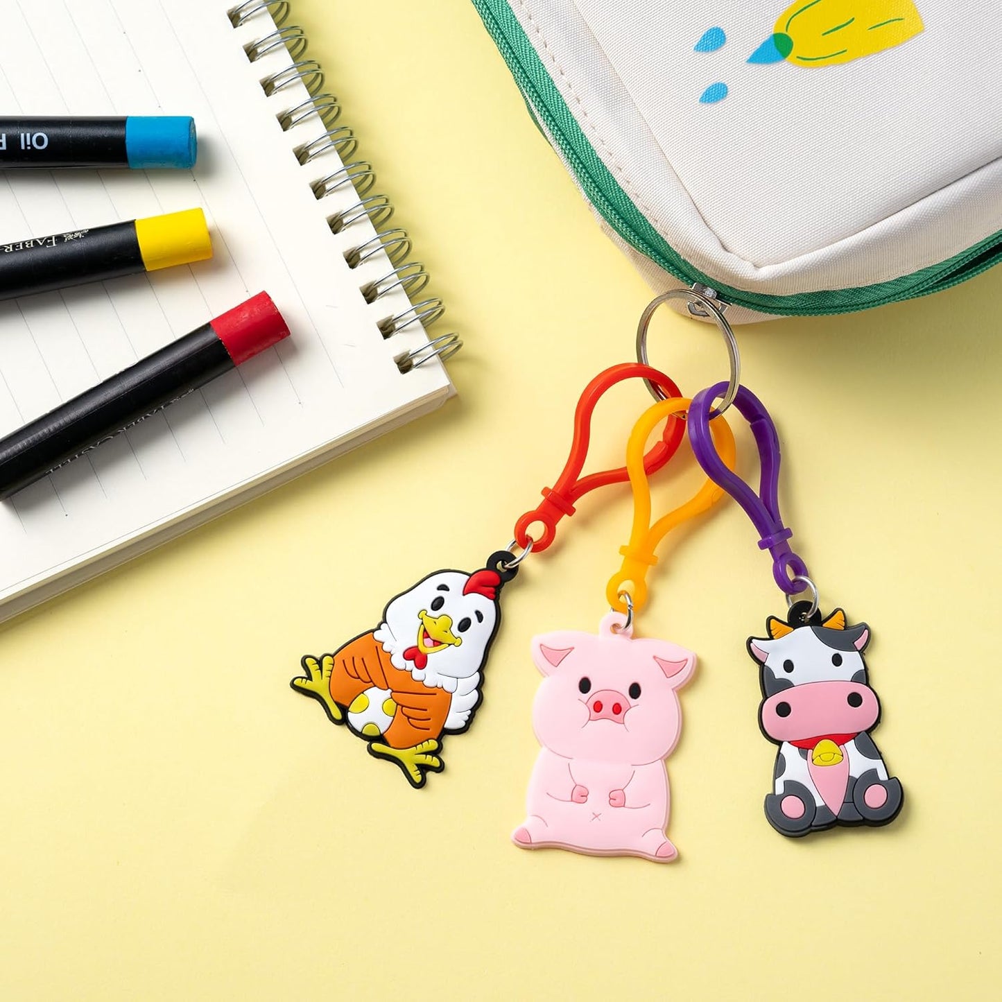 Farm Animals Birthday Party Favors Set 82 PCS Barnyard Animal Masks Sticker Keychains Straw Slap wristbands Rubber Pigs Gift for Kids Birthday Party Baby Shower Goodie Bag Filles Supplies