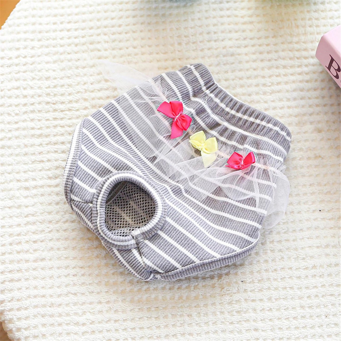 Washable Female Dog Sanitary Pants Physiological Diaper Shorts for Small Breeds to Keep Bedding and Hygienic Dog Diapers Pants