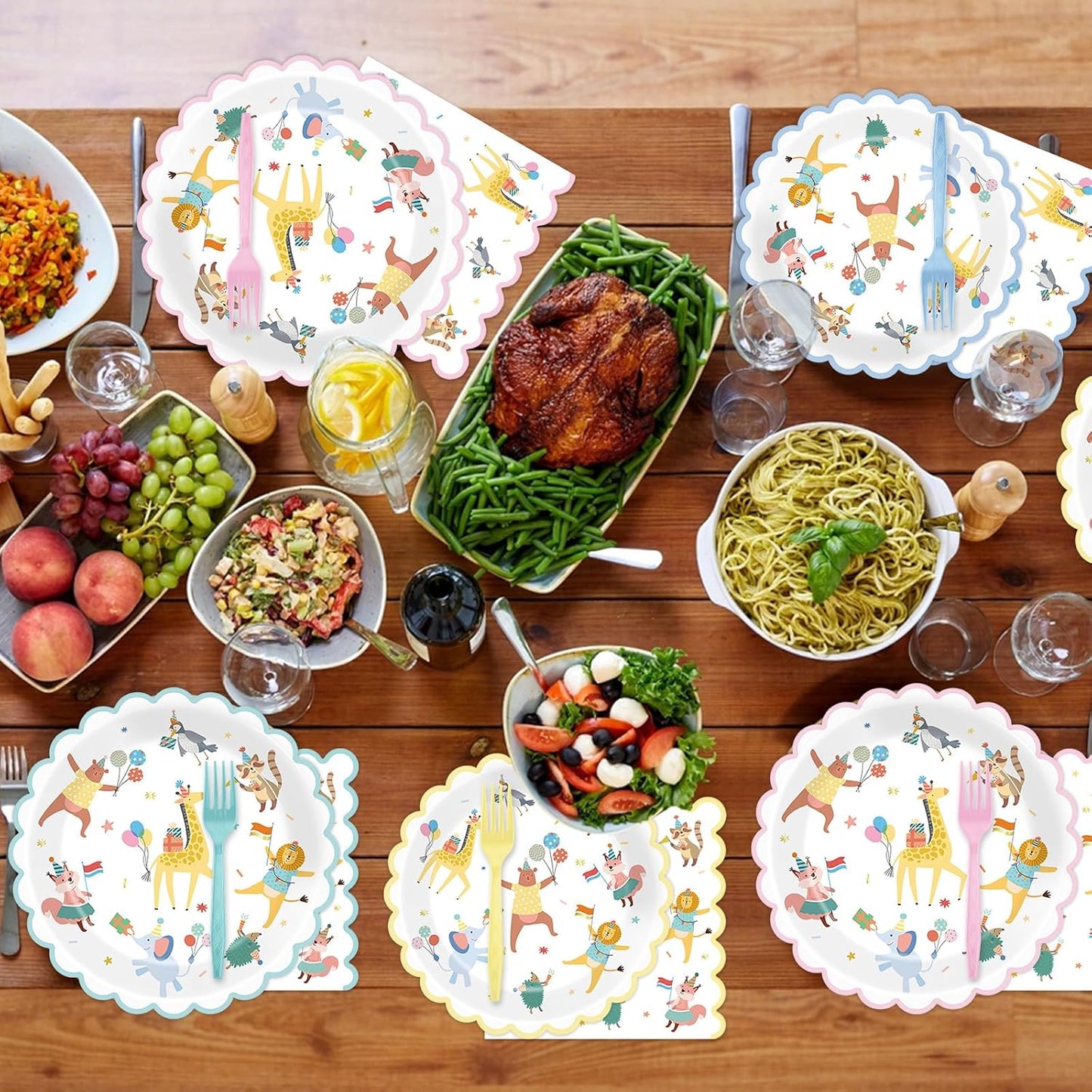 96Pcs Animal Party Supplies Pastel Animal Scalloped Tableware Dinnerware Animals Themed Party Plates and Napkins for Kids Jungle Safari Birthday Baby Shower Parties Decor Serves 24