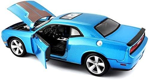 Maisto 1:24 Scale 2008 Dodge Challenger SRT8 Diecast Vehicle (COLORS VARY) , Blue