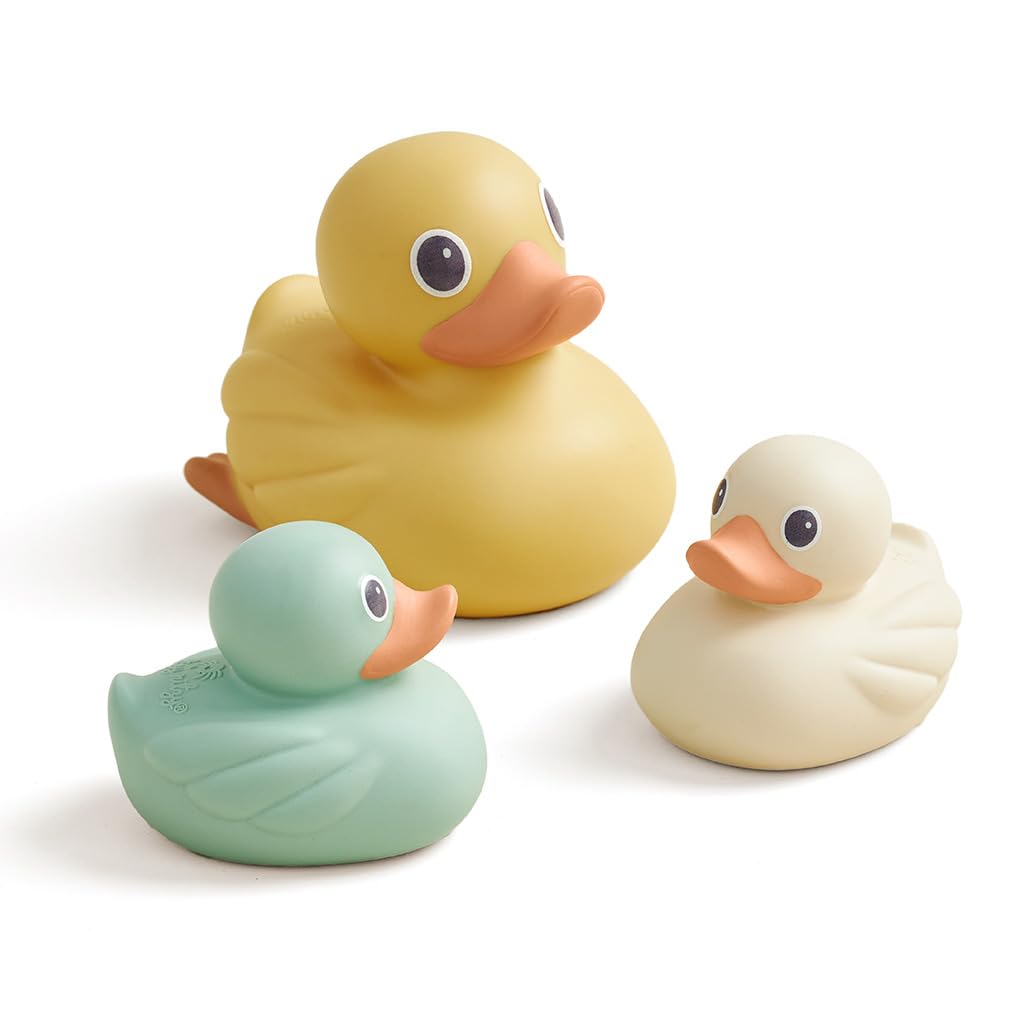 Itzy Ritzy Ducky Family – 3-Piece Floating Bath Toy Set with Watertight Design – Soft, Squeezable Ducks Designed for Ages 6 Months and Up (Ducks)