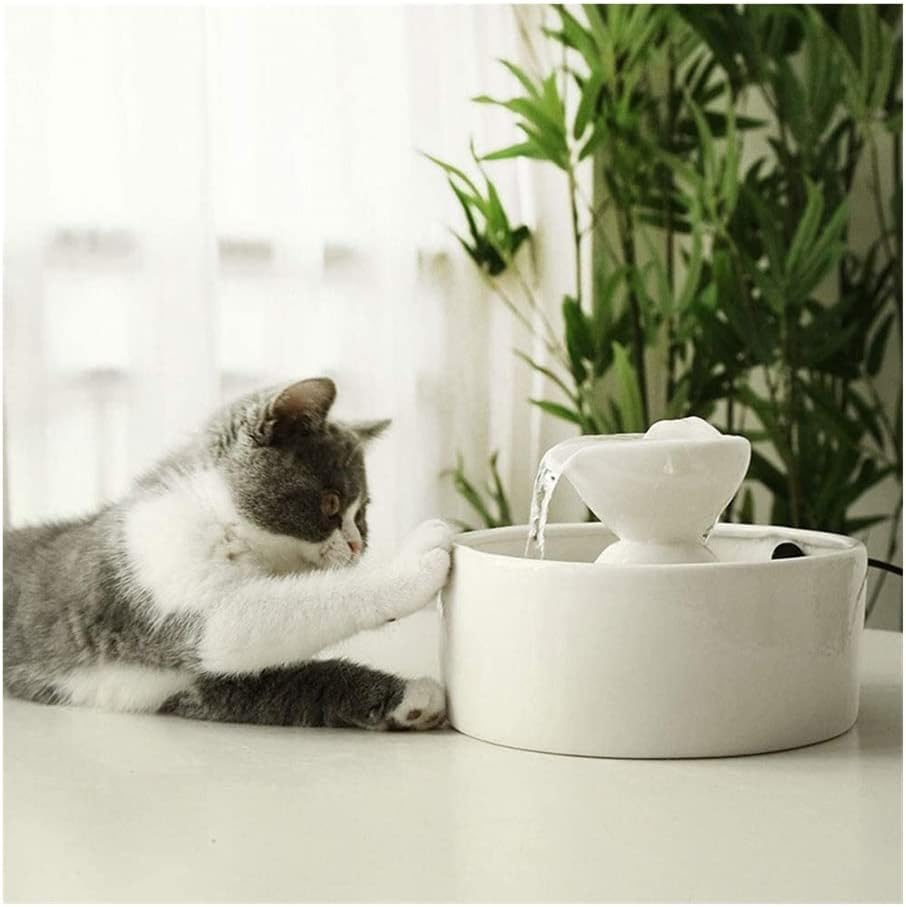 Fountain Ceramics Cat Water Fountain for Drinking, Automatic Circulation Pet Water Dispenser for Cat and Small Dogs Silent Pump Pet Water Dispenser (Color : White)