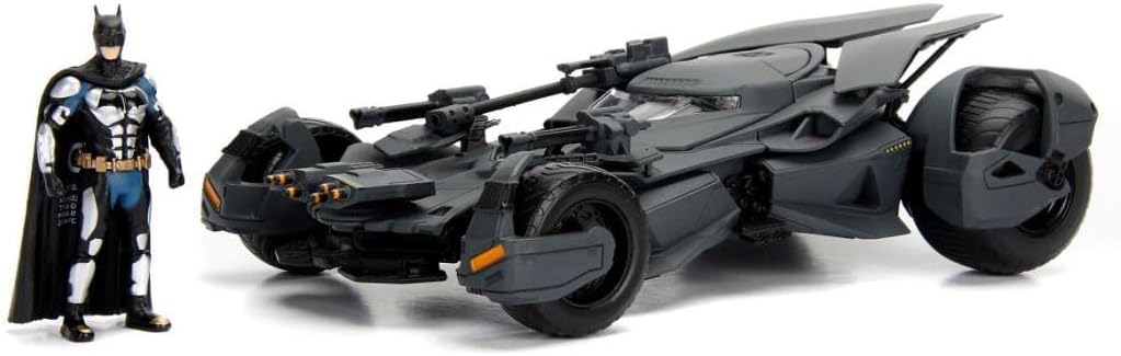 Jada DC Comics 1:24 Justice League Batmobile Die-cast Car with 2.75" Batman Figure, Toys for Kids and Adults
