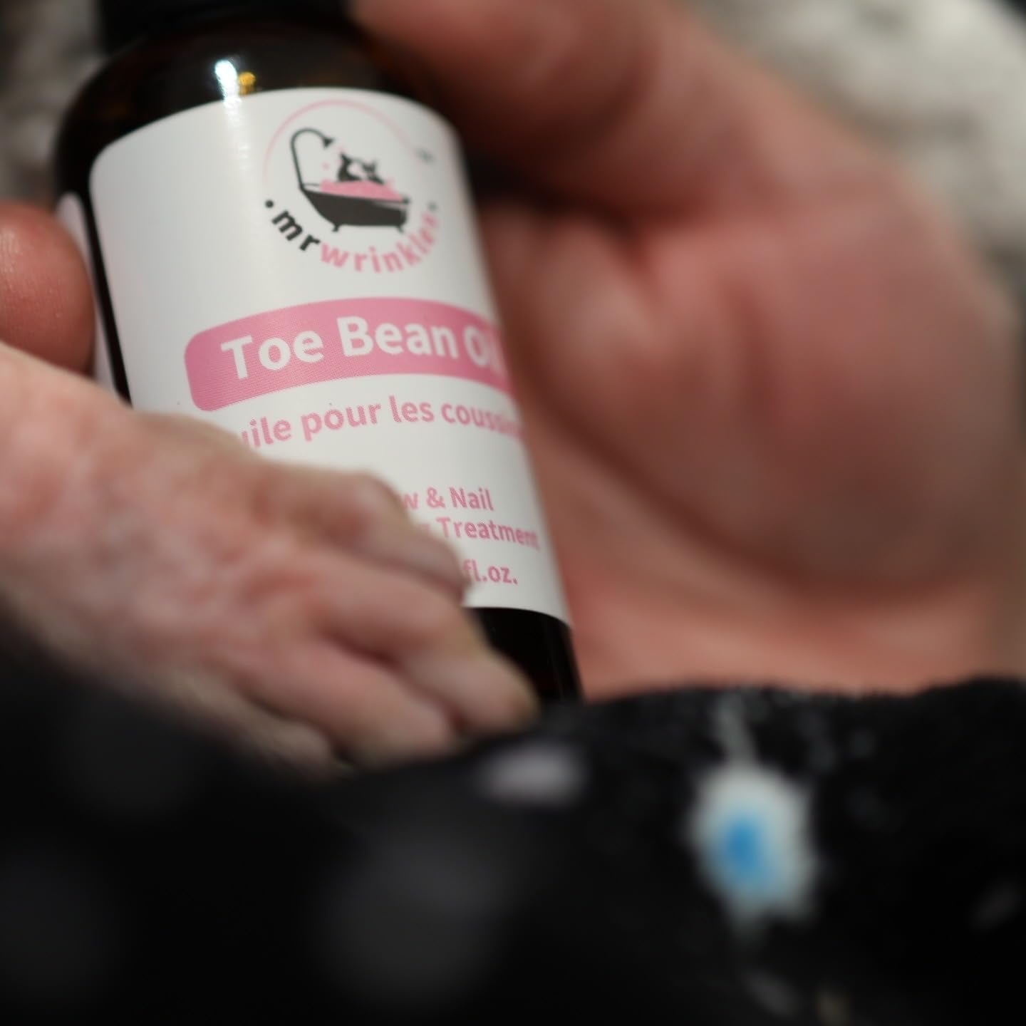Toe Bean Oil: Premium Paw & Nail Cleansing Treatment, 100% Natural, Safe for All Cats and Dogs, 2 Fl. Oz.