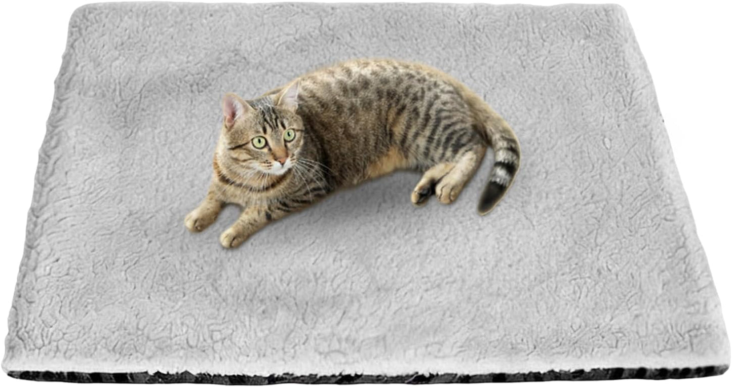 Self Warming Cat Mat | Insulated Winter Non-Slip Blanket,Self Heating Pad for Cats Dogs | for Puppy Sleeping Indoor Outdoor Living Room Bedroom Balcony Couch Kennel Cold Weather