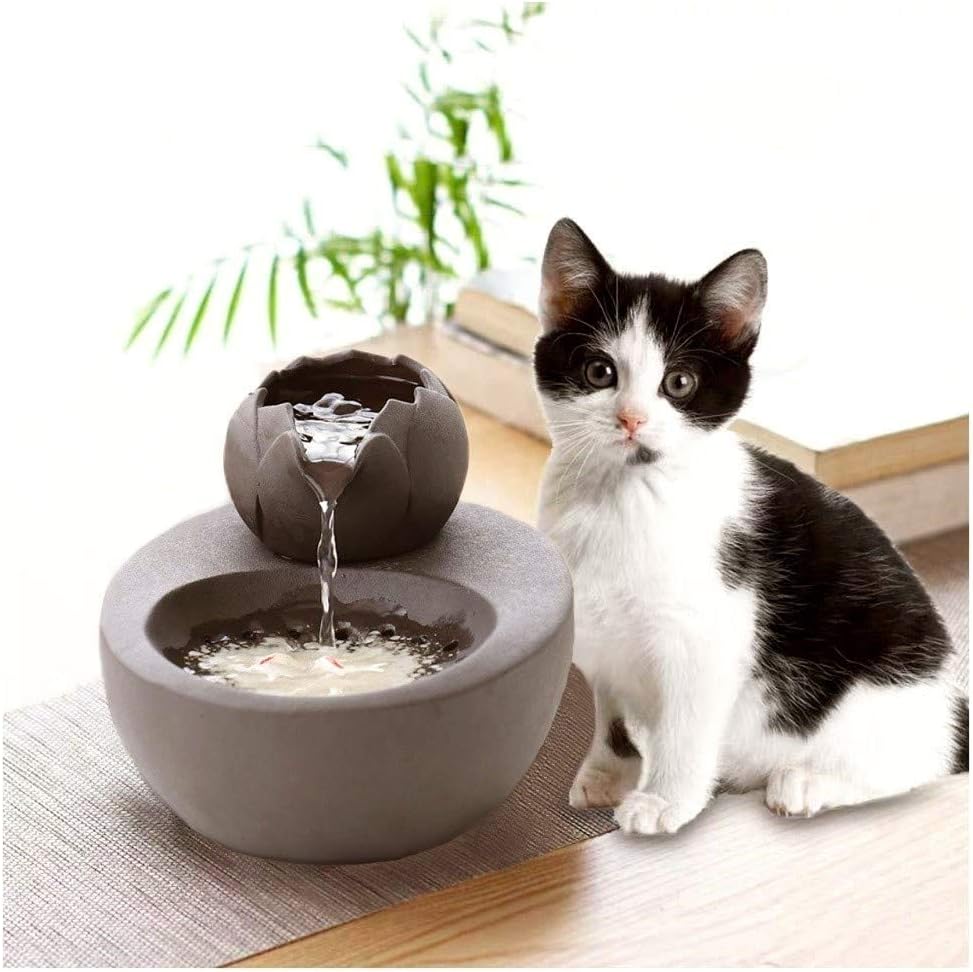Cat Water Fountain Ceramic Pet Water Dispenser with Ultra-Quiet Water Pump Intelligent Automatic Circulating Water Design (Color : White) (Brown)
