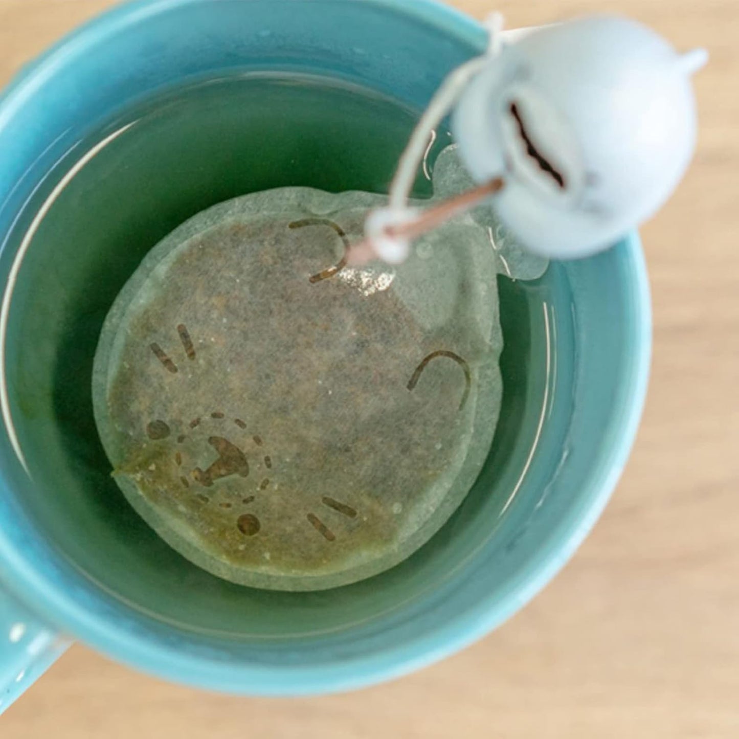 Creative Shark Shape Tea Infuser, Loose Leaf Tea Strainer, Funny Animal Shaped Tea Filters Gift for Tea Drinkers Shark Accessories Tea Lovers Accessory
