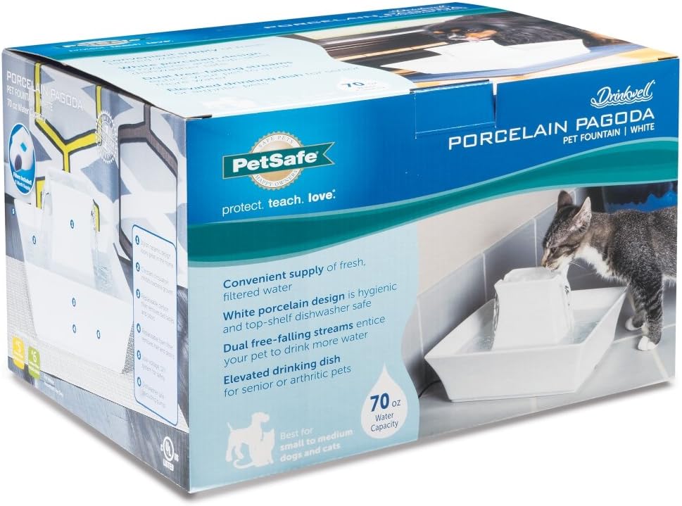 PetSafe Drinkwell Pagoda Pet Fountain and Replacement Carbon Filters Bundle