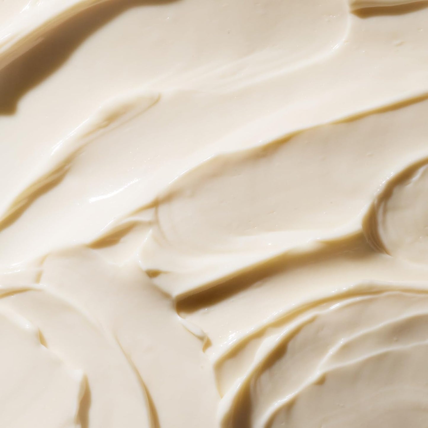 Tree Hut Vanilla Whipped Shea Body Butter, Easter Gifts for Women, Long-Lasting Hydration for Soft, Smooth Skin, Nourishing Essential Body Care, Lightweight Moisturizer, 8.4 fl oz