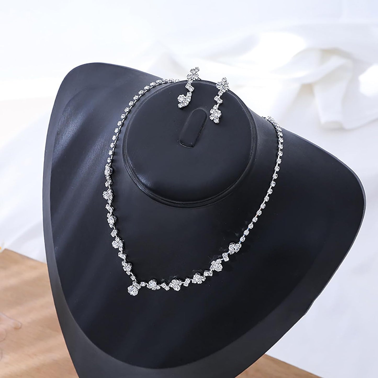 Crystal Wedding Jewelry Set, Silver Necklace Earrings Bracelet Crystal Bridal Wedding Jewelry Sets for Brides Bridesmaid Prom Costume Accessories