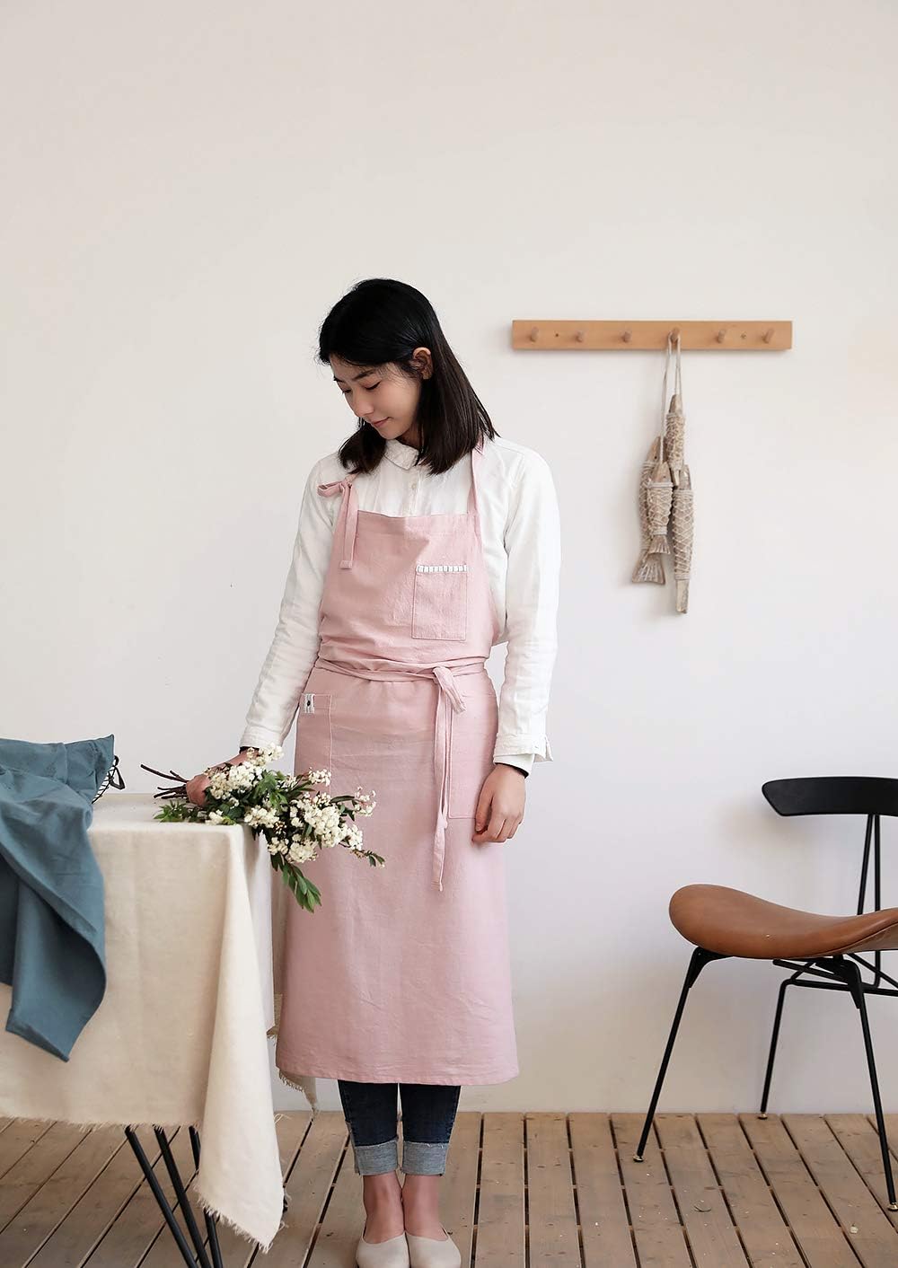 Soft Cotton Linen Apron - Retro Linen Art Apron, Adjustable Casual Apron with Towel, Great for Florist and Kitchen