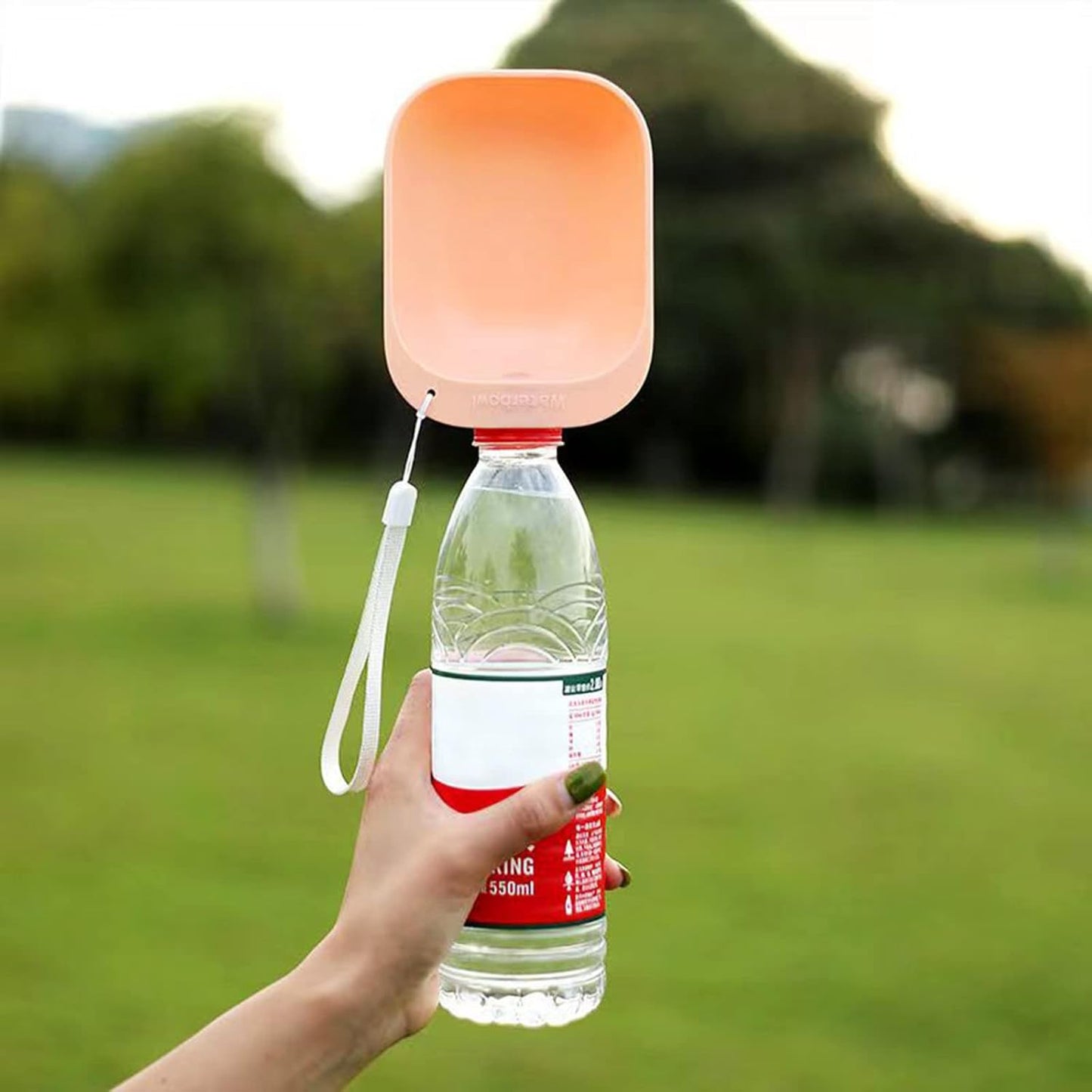 Dog Water Bottle Accessories Dog Travel Water Bottle with Dispenser Drinking Bowl for Outdoor Walking Travelling