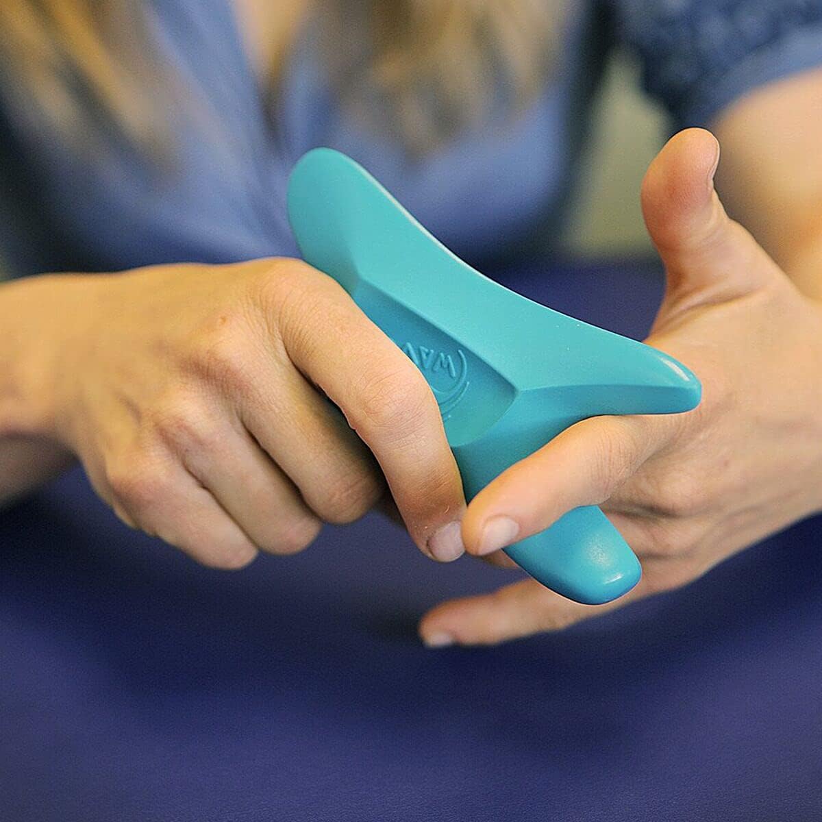 The Wave Tool, The Ultimate Soft Tissue Release Tool. Patented, Ergonomic Scraping and Massage Tool for Trigger Points, fascial Release, Muscle Aches, Pain, tendonitis, Scar Tissue, Athletic Recovery