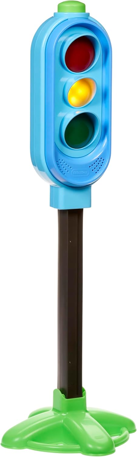Little Tikes Red Light Green Light, Active Play Sports Toys, for Boys and Girls Ages 3+ Years