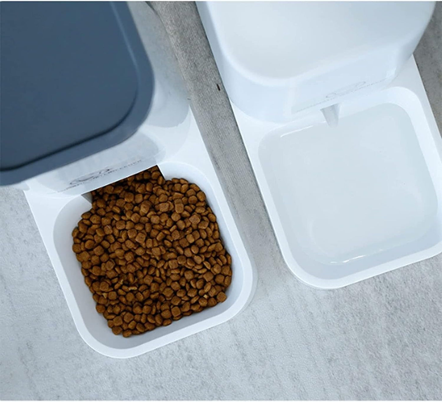 Pet Fountain Unplugged Pet Feeder Water Dispensers Supplies Set Automatic Gravity Feeder Cat Food,Dog Water Bowl and Automatic Cat Food Dispenser Pet Feeders Water Dispenser (White)