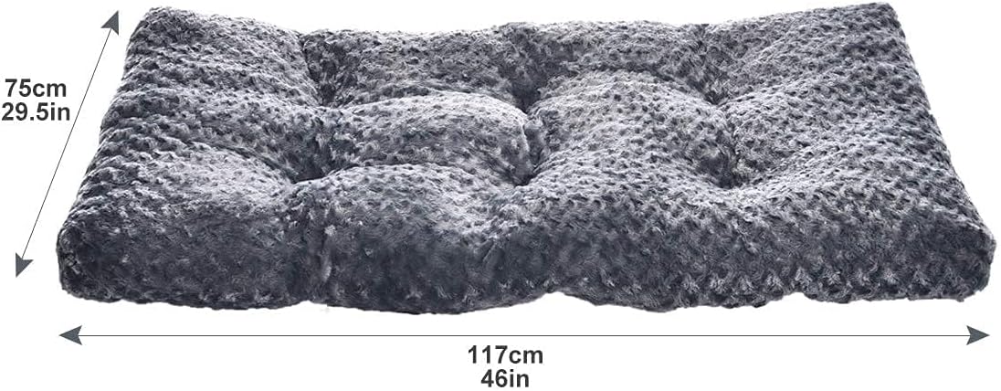 Amazon Basics Washable Cat and Dog Bed and Crate Pad, Indoor, 46 x 29 x 4 inches, Gray