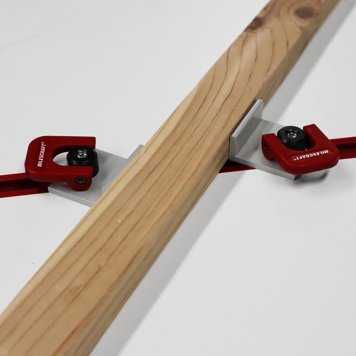 Milescraft 4031 Cam Stops 4 Pack Quick Adjust T-Track Stops. Anodized, 1-9/16" Long with Cam Lever. Low Profile for Boards 3/4" or Thicker.
