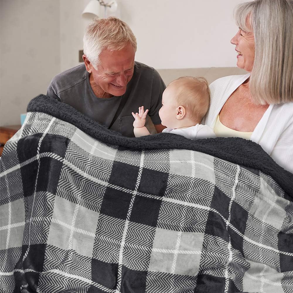 PAVILIA Waterproof Blanket for Couch, Sofa | Waterproof Dog Blanket for Large Dog, Puppy, Cat | Pet Blanket Protector | Plush Soft Warm Fuzzy Sherpa Blanket Bed Throw, Plaid Grey, 60x80