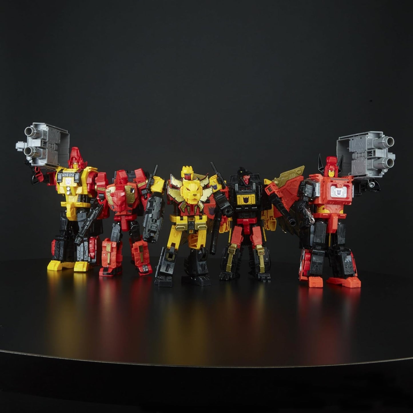 Transformers Power of The Primes Predaking, Collectible 18-Inch Titan Class Combiner with 5 Converting Predacon Figures, 15+