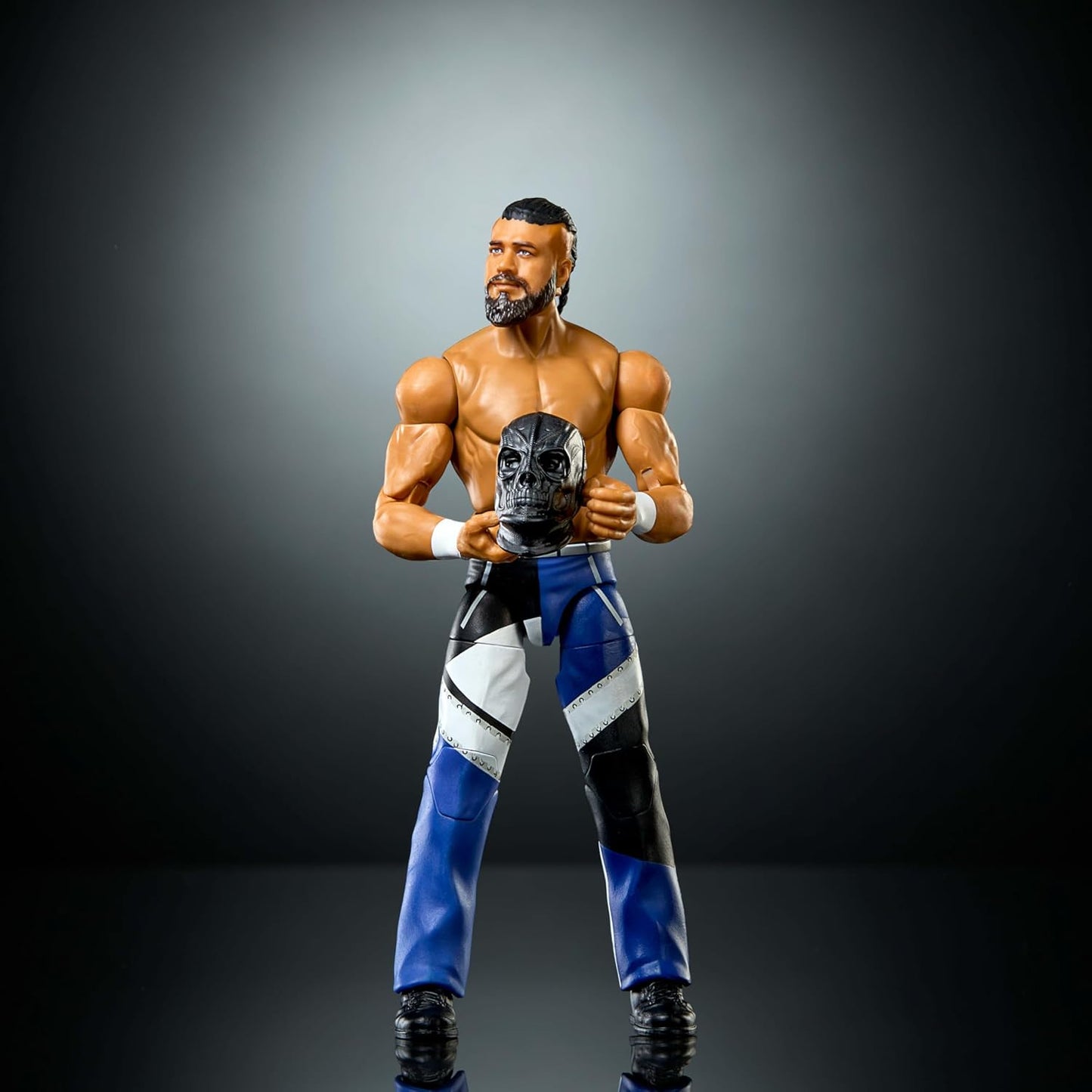 Mattel WWE Elite Action Figure & Accessories, Series #122 Set, 6-inch Collectible Andrade with 25 Articulation Points & Swappable Hands