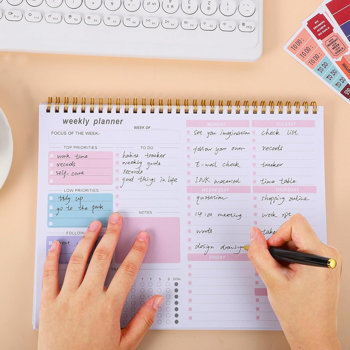 Weekly To Do List Notepad, 8.5''x11'' Weekly Desk Planners with 52 Tear Off Sheets Undated Planner Habit Tracker & Productivity Organizer for Home and Work, Pink