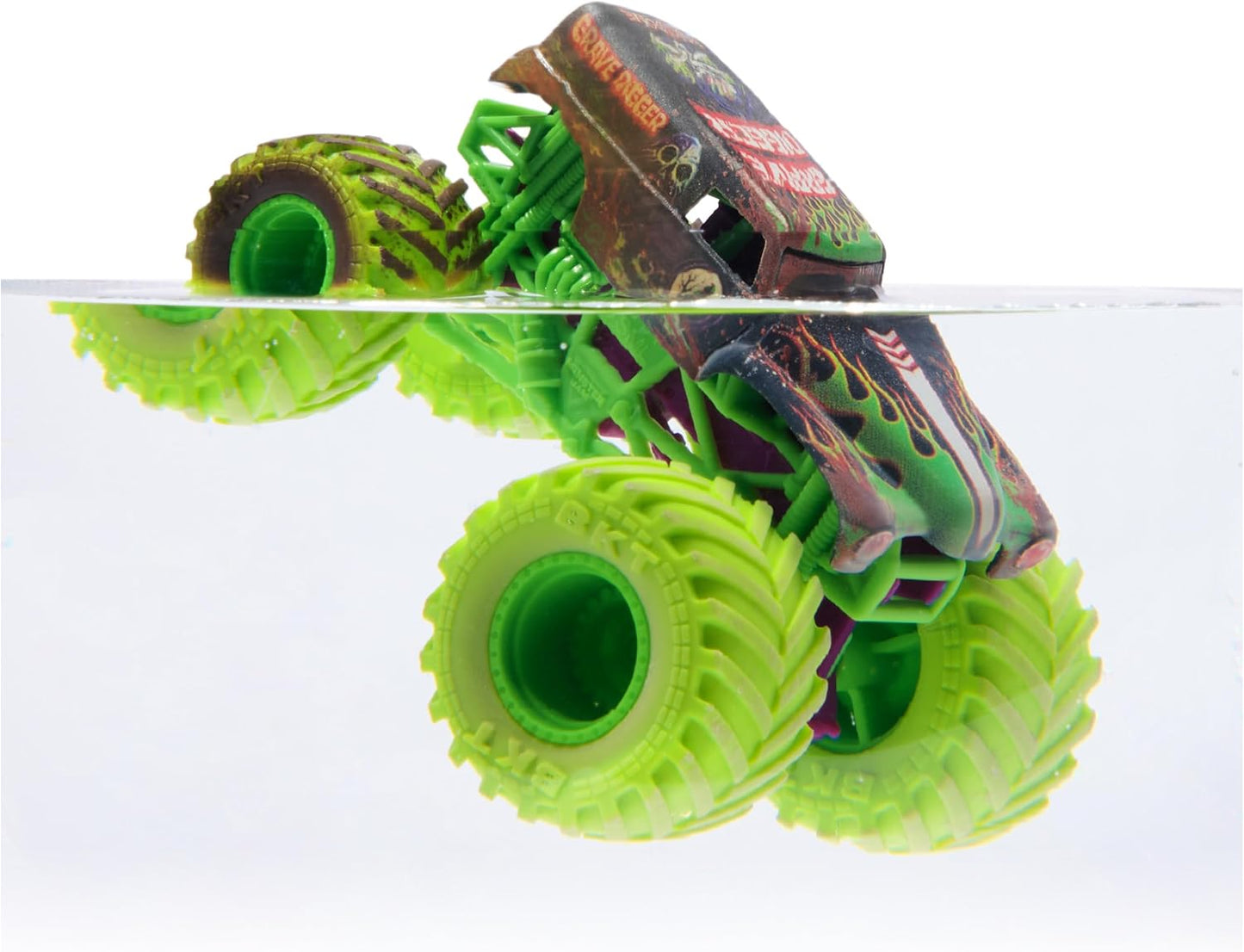 Monster Jam Mud Blasters, Grave Digger and Megalodon Color Changing Trucks 2-Pack, 1:64 Die Cast Vehicle, Kids Toys for Boys and Girls 3 and Up