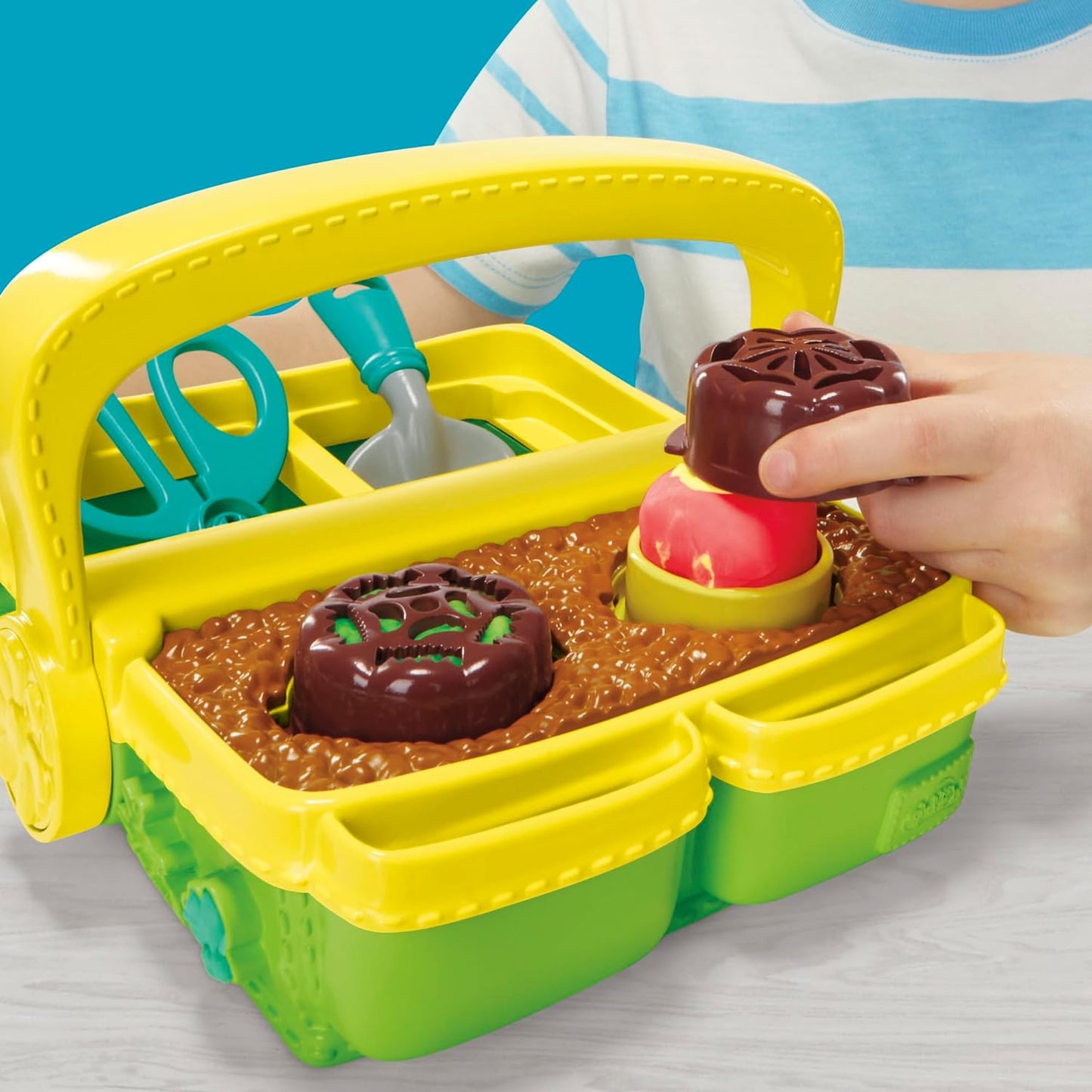 Play-Doh Blooming Flower Garden Toy Playset, Nature Pretend Play, Kids Arts & Crafts Ages 3+
