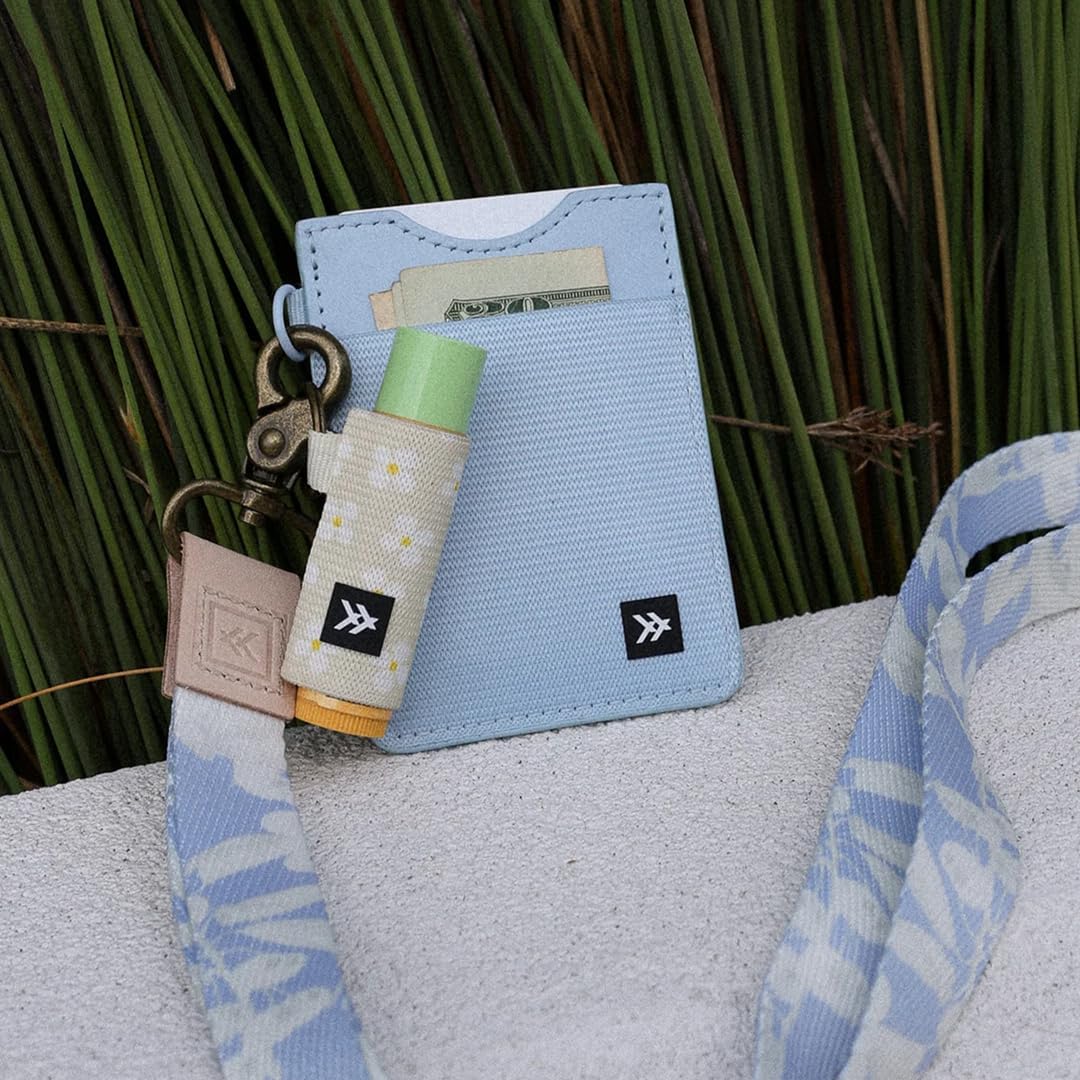 Thread Wallets Ultra Slim Minimalist Leather Card Holder Wallet (Emmeline)