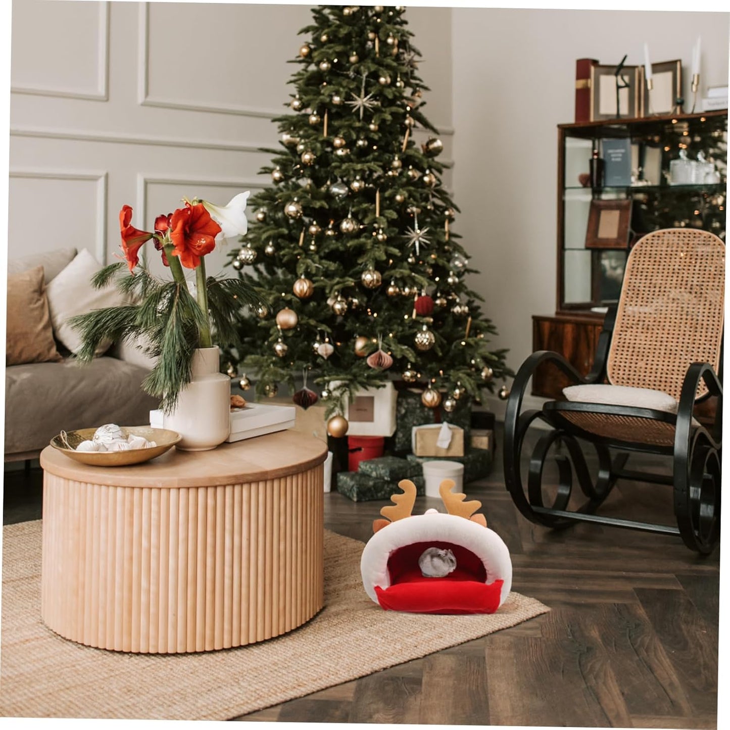 PRETYZOOM Christmas Deer Shape Hamster Hideout Cozy Nest for Small Animals for Chinchillas Hamsters Fun Warm Sleeping Place Space-Saving Design Holiday