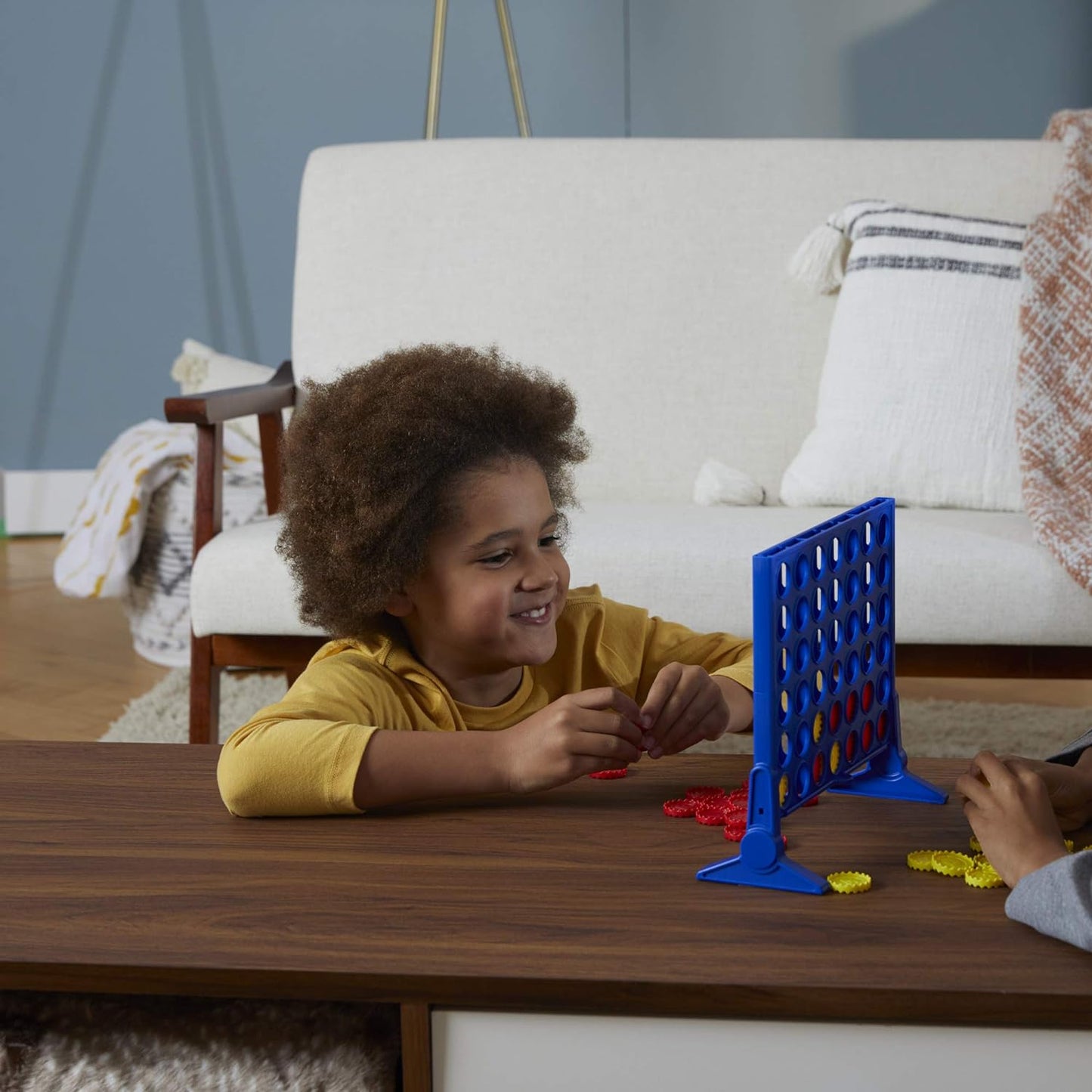 Hasbro Gaming Connect 4 Classic Grid, 4 in a Row Game, Strategy Board Games for Kids, 2 Players for Family and Kids, Easter Gifts for Boys and Girls, Ages 6+