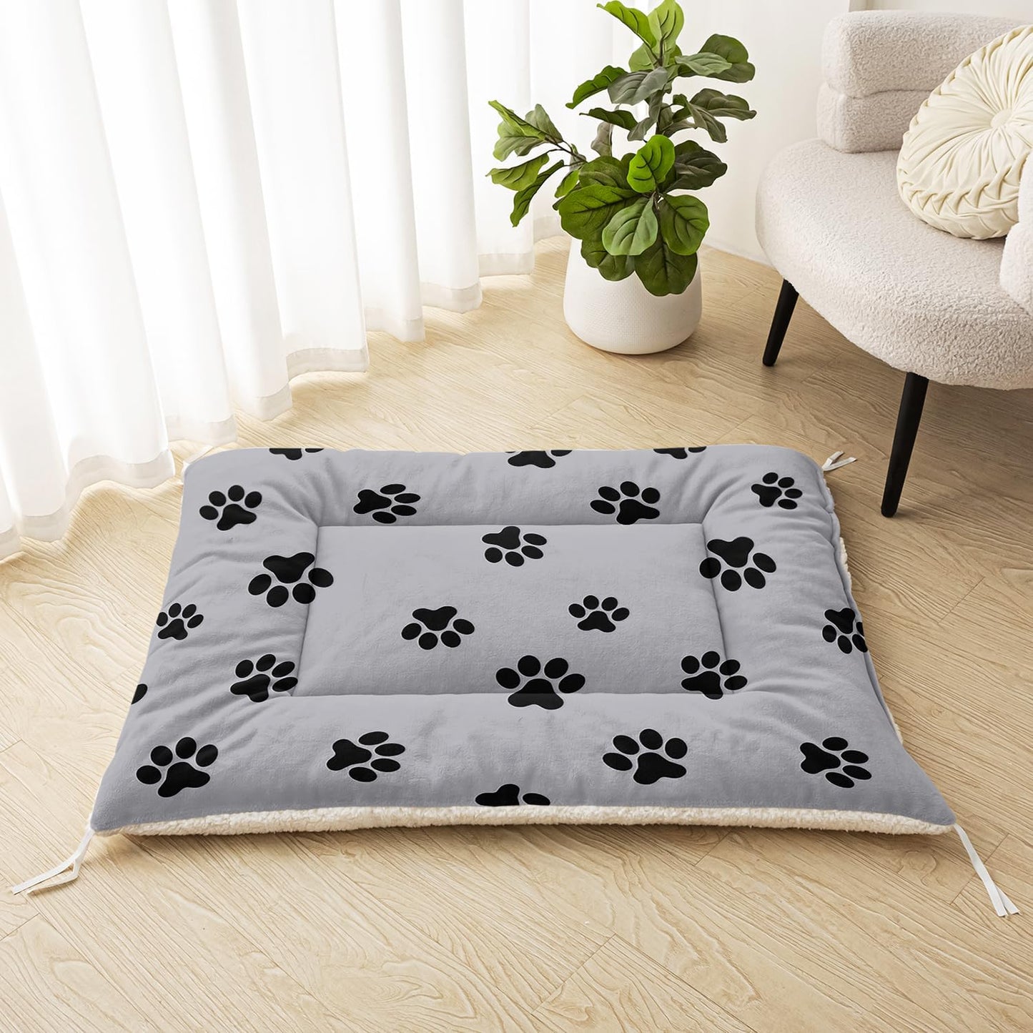 Paw Print Dog Bed Mat - Grey Washable Pet Crate Pad for Dogs & Cats - Soft Fleece Kennel Liner, Home & Travel Cushion (M)