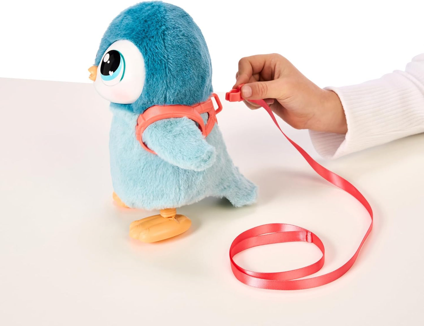 Little Live Pets Walking Penguin My Pet Waddles, Interactive Plush Penguin with 25+ Sounds and Detachable Leash, Toy Penguins for Kids of Ages 5+