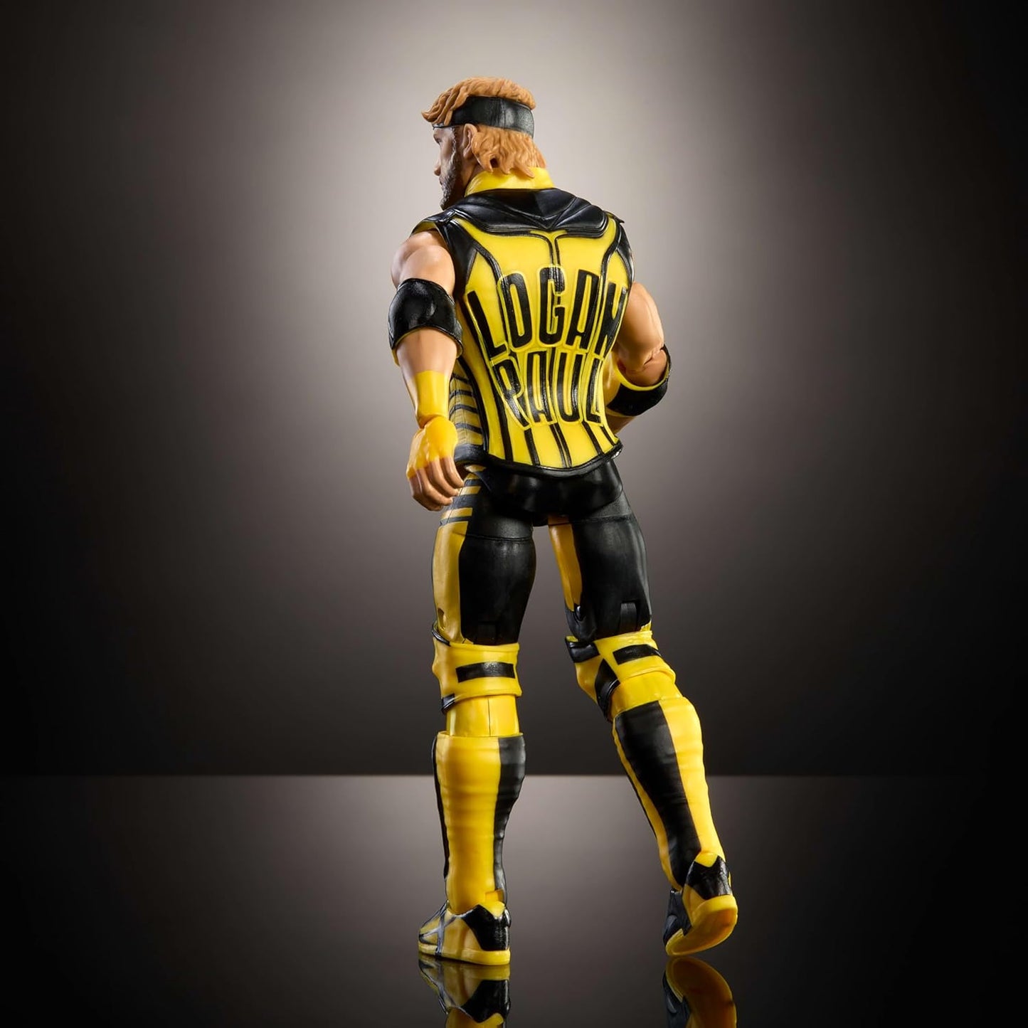 Mattel WWE Top Picks Elite Action Figure & Accessories Set, Logan Paul 6-inch Collectible with Swappable Hands, Ring Gear & 25 Articulation Points