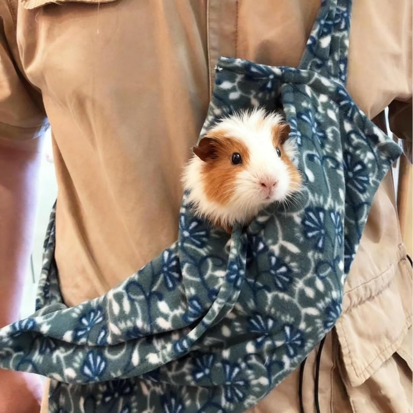 Guinea Pig Carrier Sling and Backpack 2-in-1, Adjustable Soft Bonding Pouch with Shoulder Strap for Safe Pet Travel (Blue)