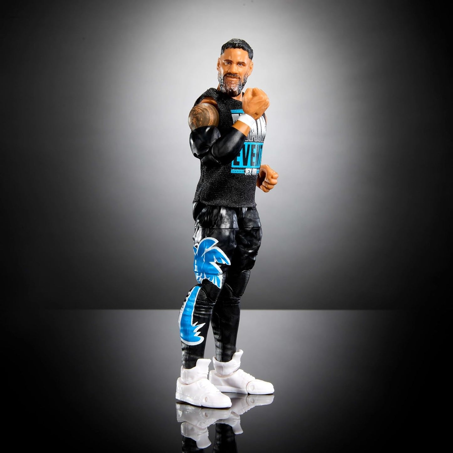 Mattel WWE Top Picks Elite Action Figure & Accessories Set, Jey USO 6-inch Collectible with Swappable Hands, Ring Gear & 25 Articulation Points