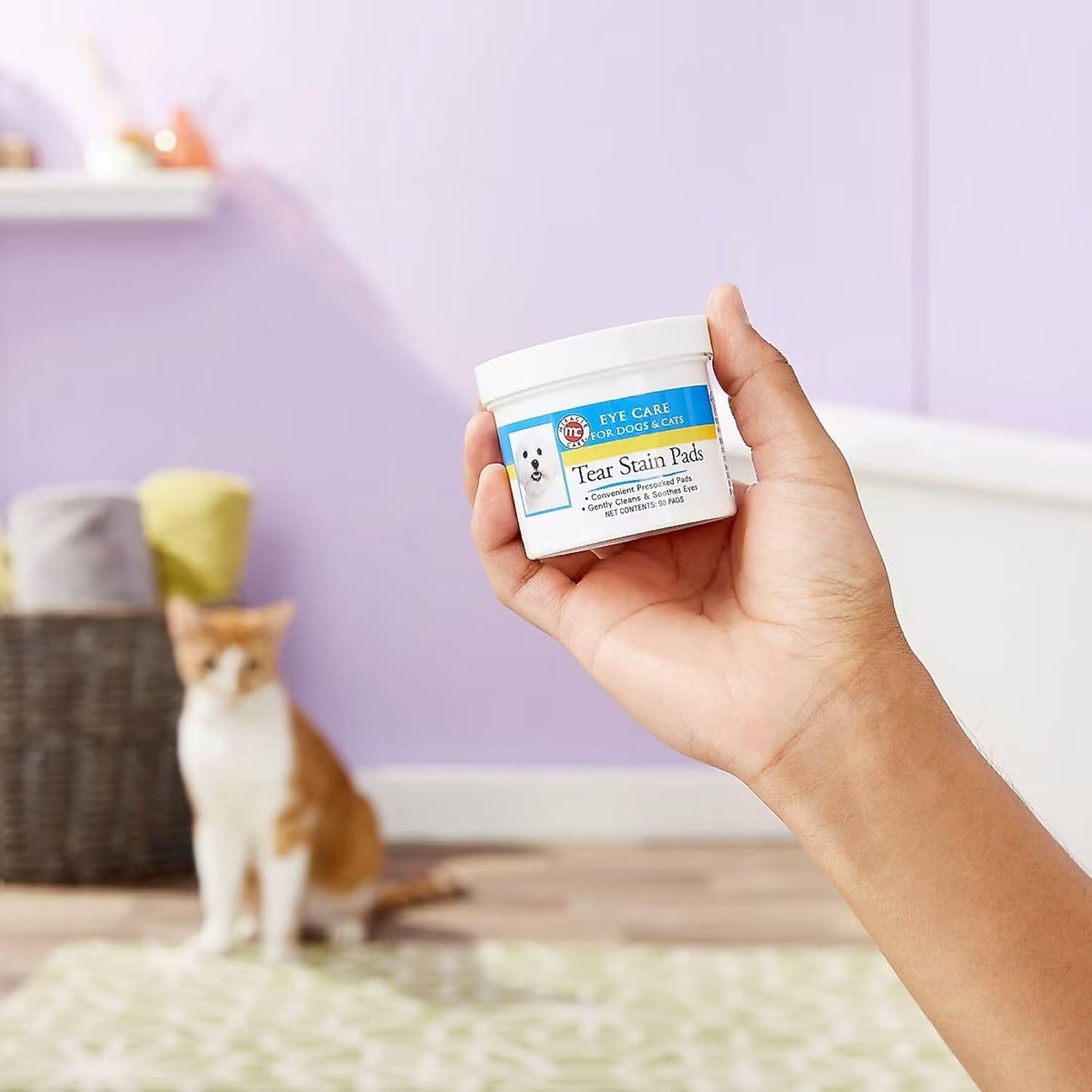 Miracle Care Tear Stain Pads, 90 Single Use Pre-Soaked Pads to Gently Clean and Soothe Dog and Cat Eyes, Non Stinging Formula to Improve Tear Stains and Remove Eye Debris