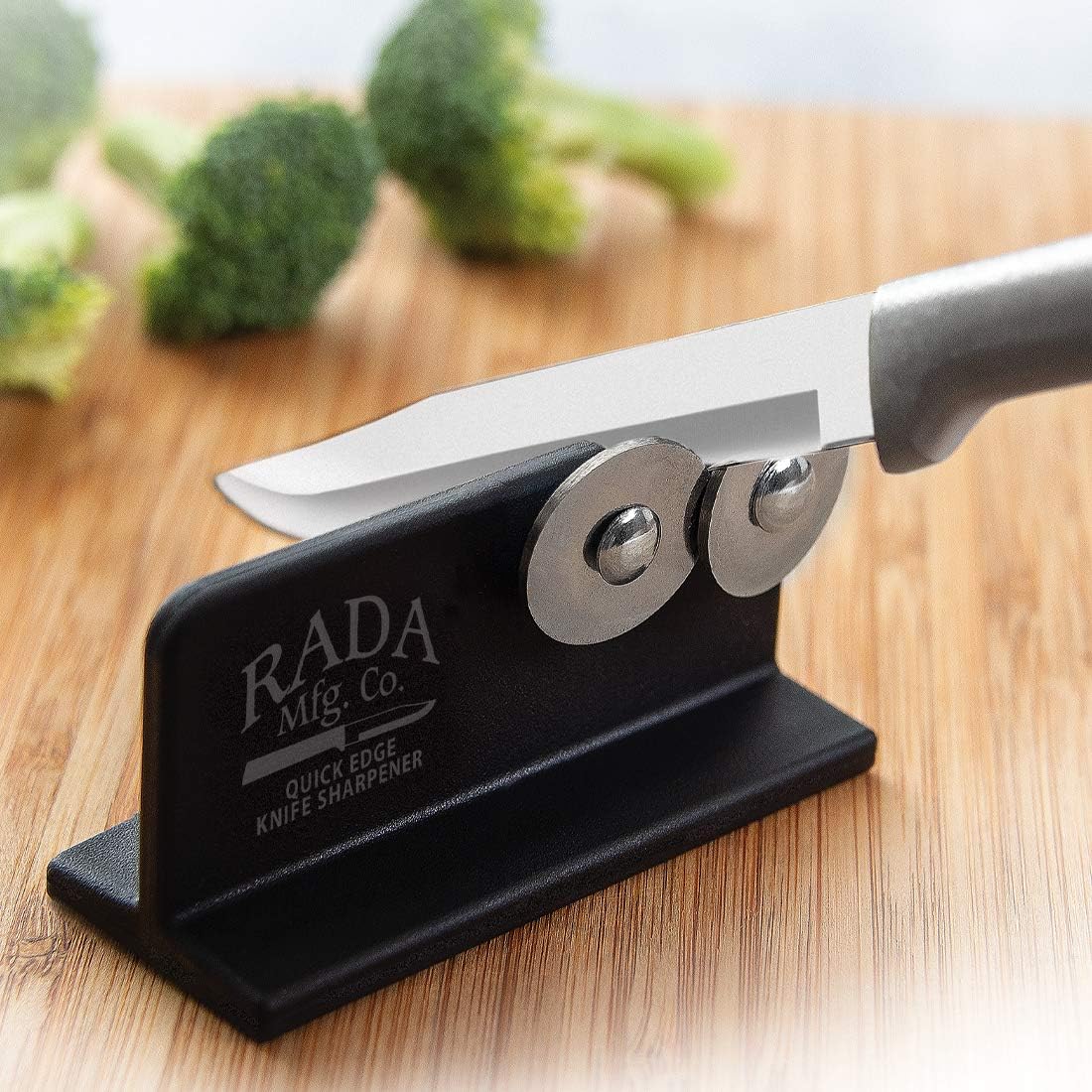 Rada Cutlery Paring Knife Galore Gift Set (S01) with Quick Edge Sharpener (R119), 3-Piece Knife Set and Knife Sharpener, Stainless Steel Blades, Silver Handle