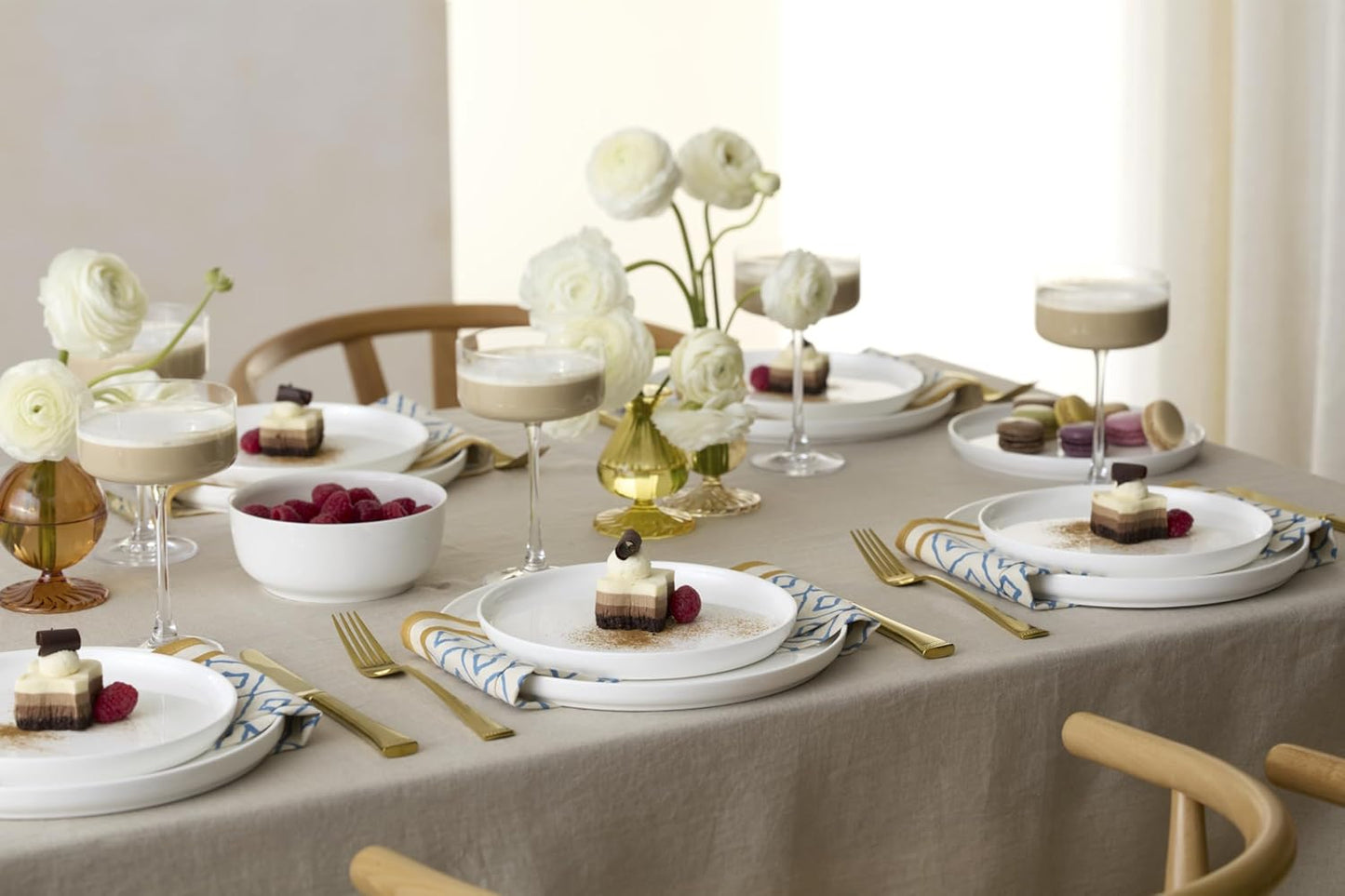 Lenox 899190 Modern White Coupe 18-Piece Dinnerware Set, Service For 6