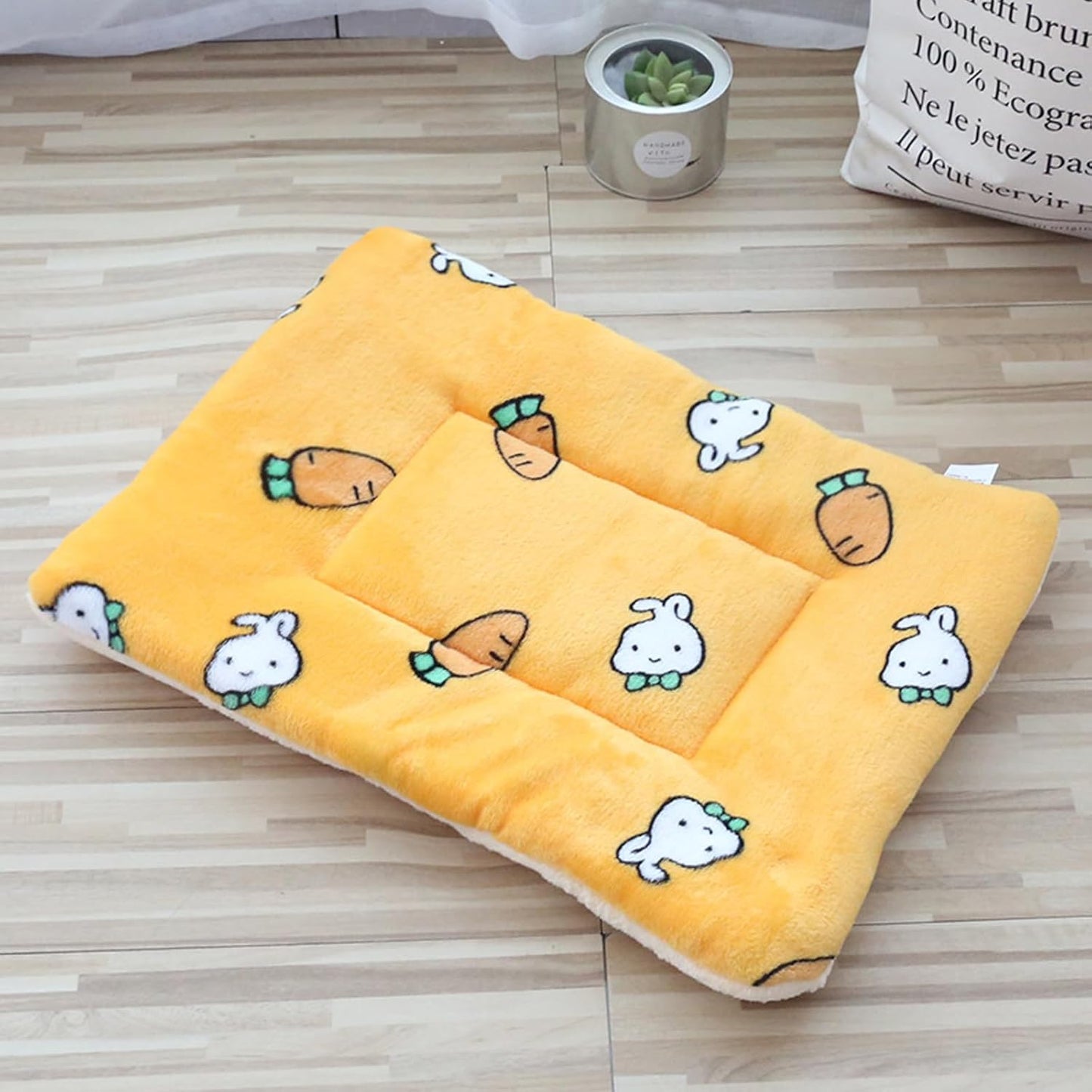 Self Warming Cat Bed, Self Heating Pet Mat with Carrot Pattern, Thermal Reflective Warm Pad for Cats & Dogs, Non-Slip, No Electric, Yellow, 27.17 x 18.9 Inch