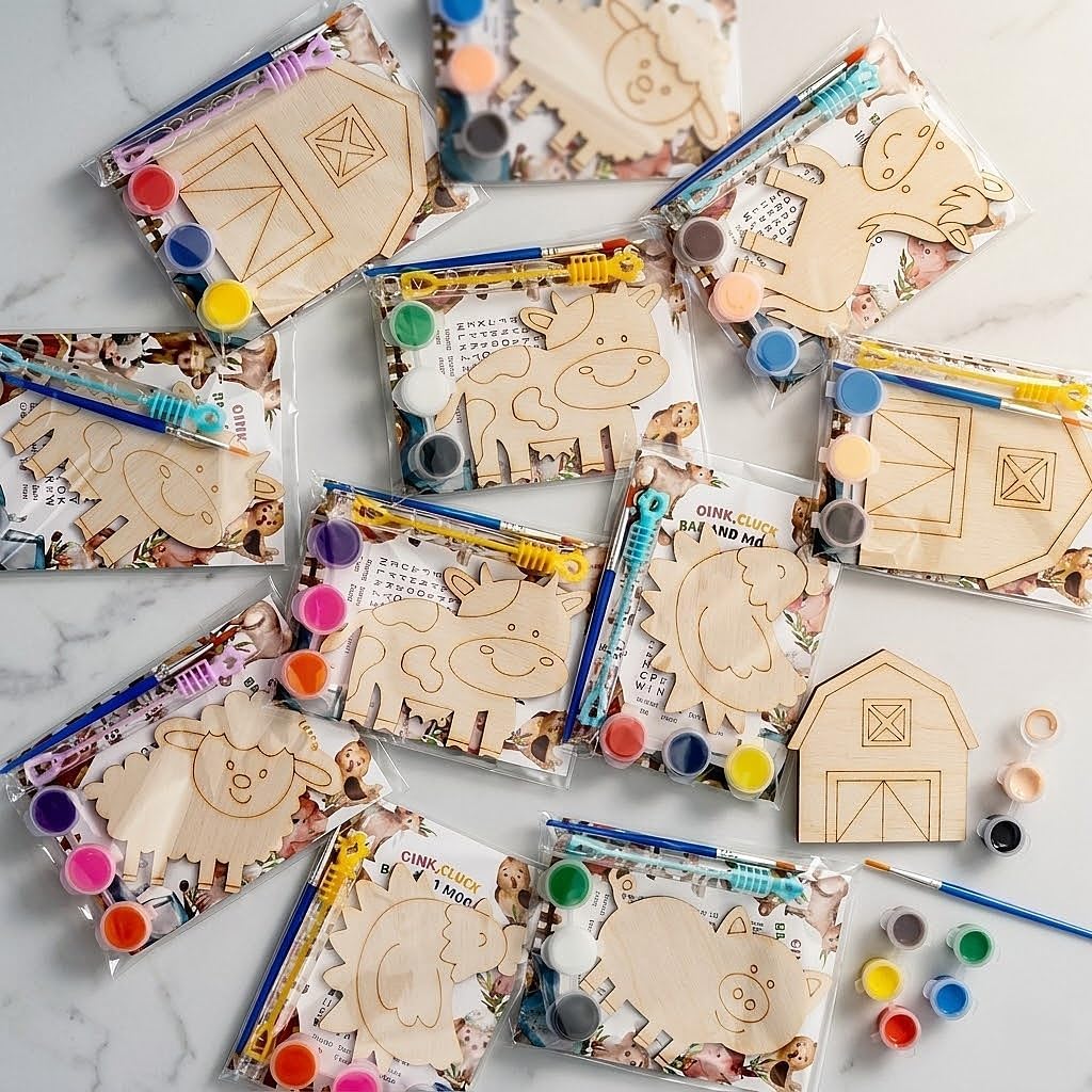 GEECOZYLIFE Farm Animals Party Favors - 12PCS Farm Animal Wooden Craft Kit - Barnyard DIY Party Favors, Birthday Party Supplies, Goodie Bag Fillers, Thank You Gifts, School Rewards Crafts