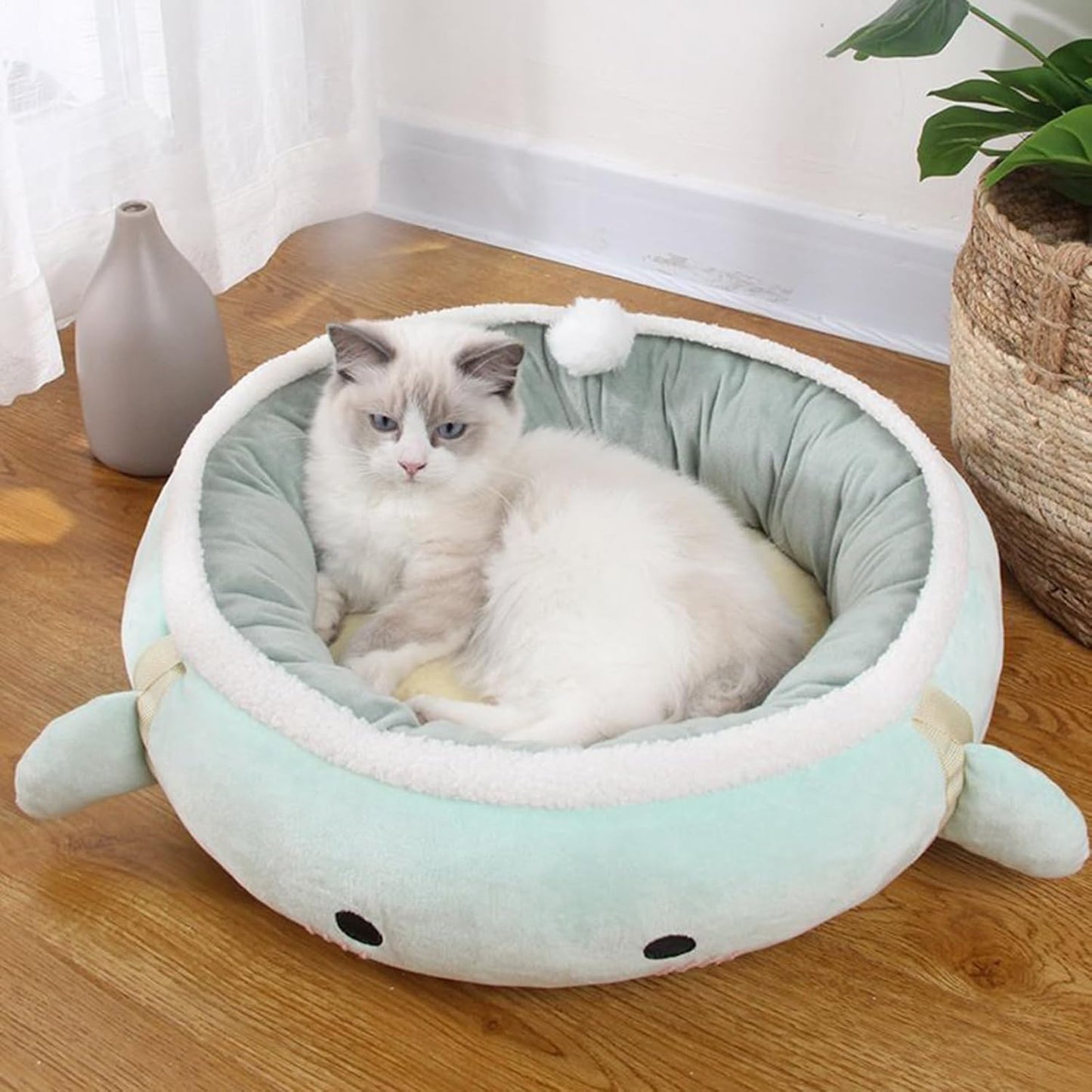 Feline Hanging Bed - Kitten Lounger, 1 Piece Animal Cradle for Window Perching, Pet Bunk with Suction Grips, Indoor Furniture, Sleeping Mat for Napping, Sunbathing and Relaxing by The Glass Panes
