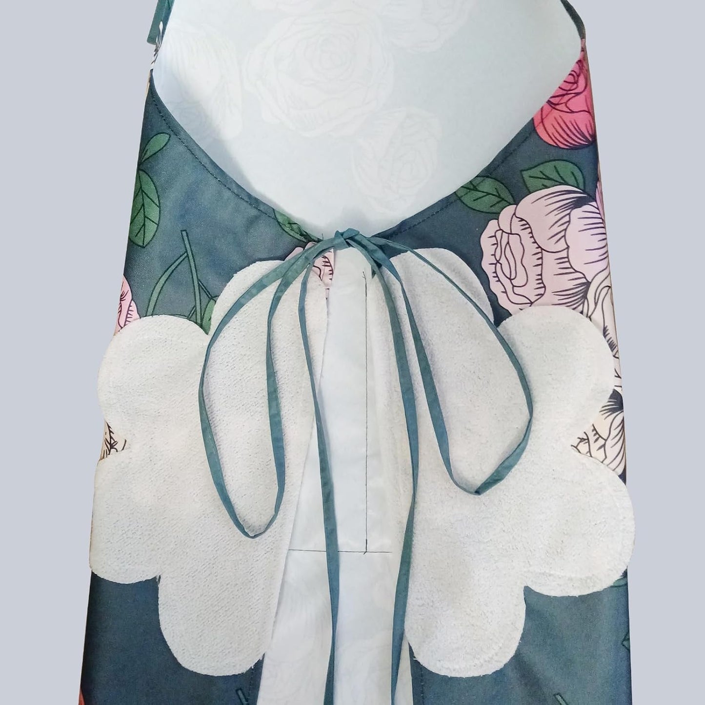 DILLMAN 2 Pack Floral Aprons with Pocket Blooming Womens Waterproof Adjustable Cooking Aprons Kitchen Gardening Salon