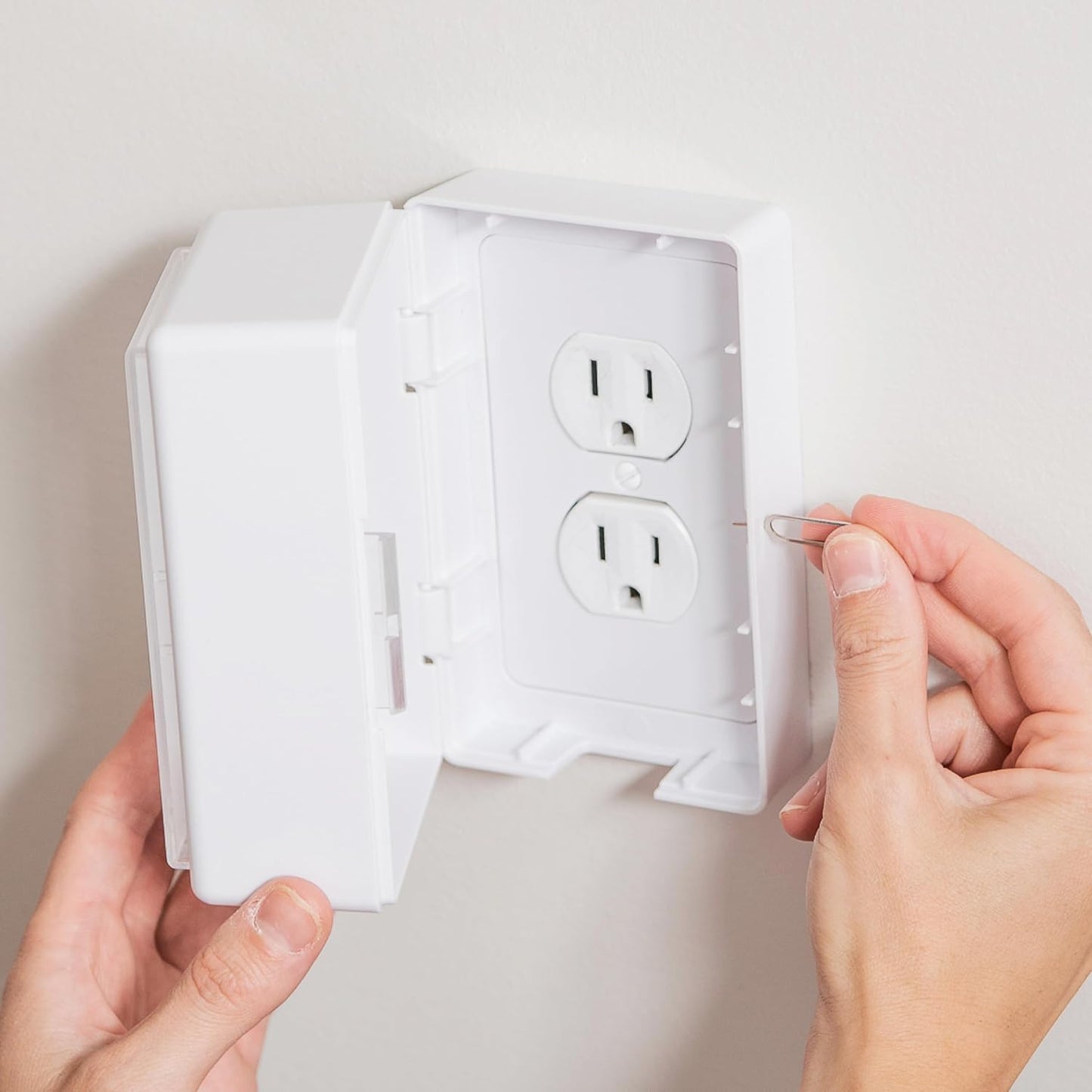 Outlet Cover Box Baby Proofing – Locking Plug Cover Box with Outlet Lock, Childproof Plug Covers for Cords & Power Plugs, Plug Lock Cover for Wall Outlets