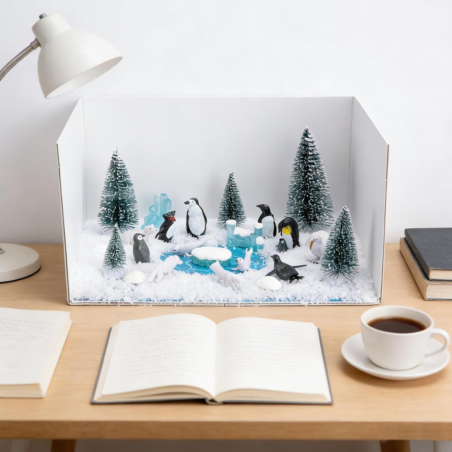 codree 30 Pcs Arctic Animals Habitat Diorama Project Set, Arctic Diorama Box Kit Figurine Toys Model, Polar Bear Penguin Animals Figurines Diorama Supplies for DIY Crafts Gifts School Project
